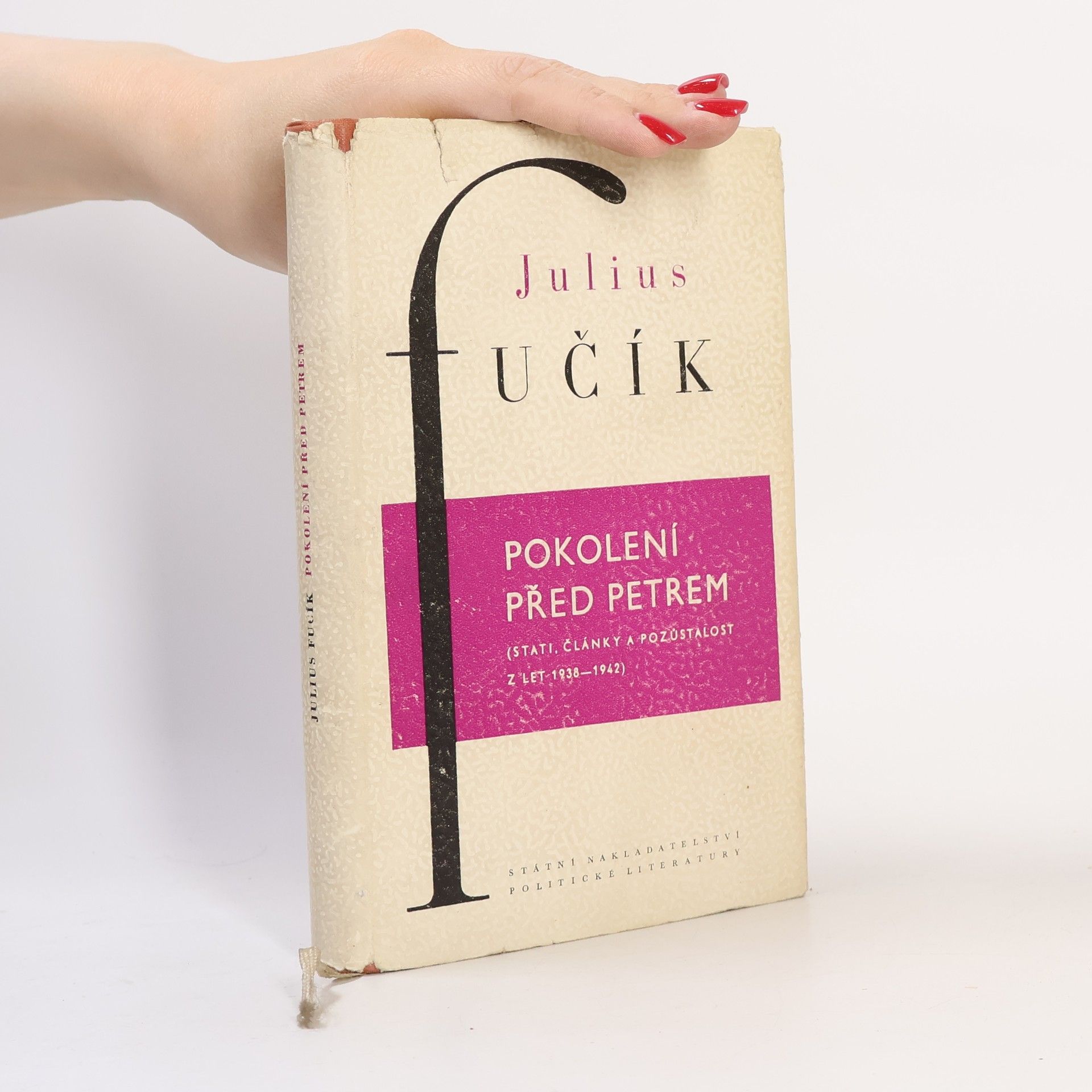 Julius Fučík Pokolení před Petrem