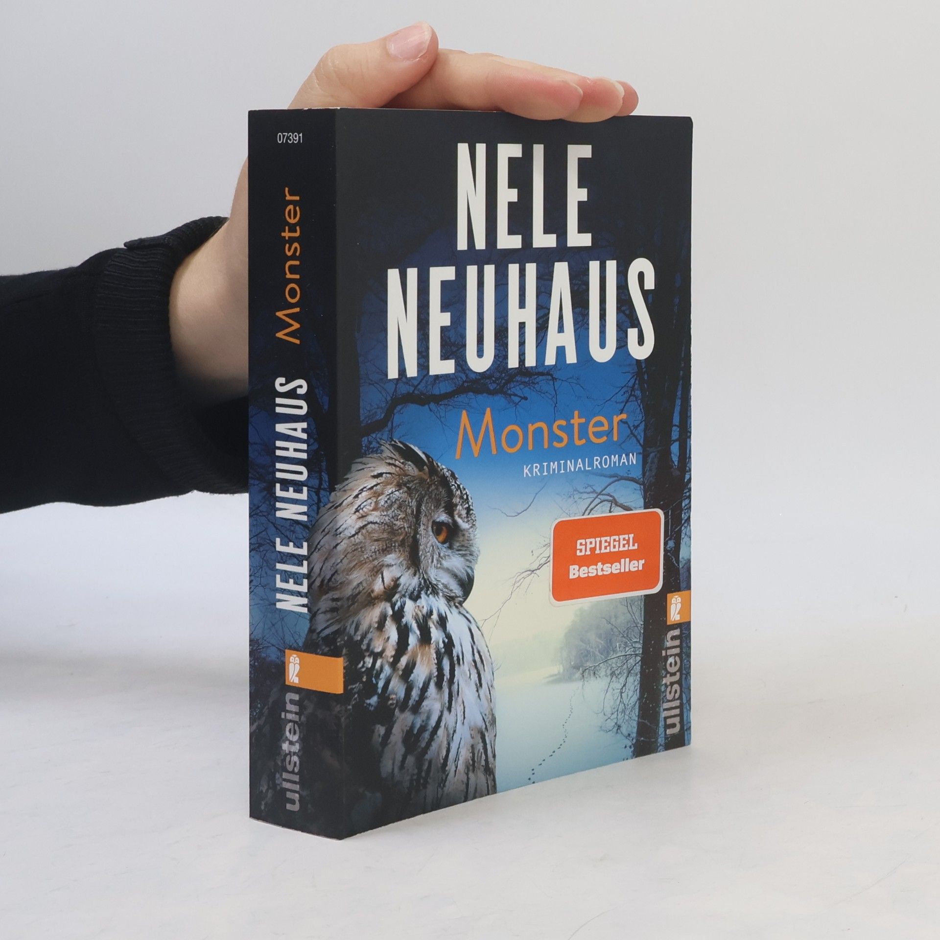 Nele Neuhaus Monster