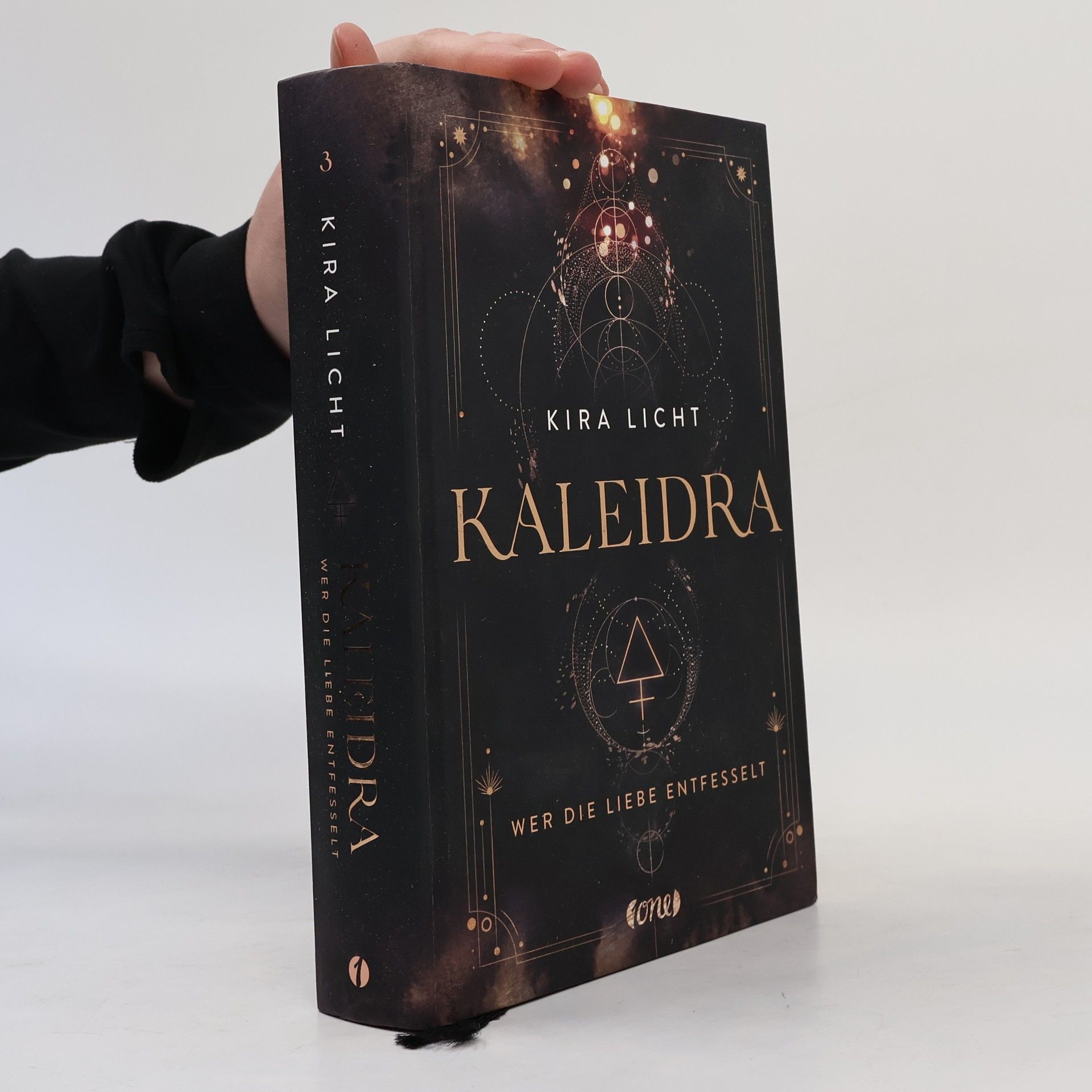 Kira Licht Kaleidra. Wer die Liebe entfesselt