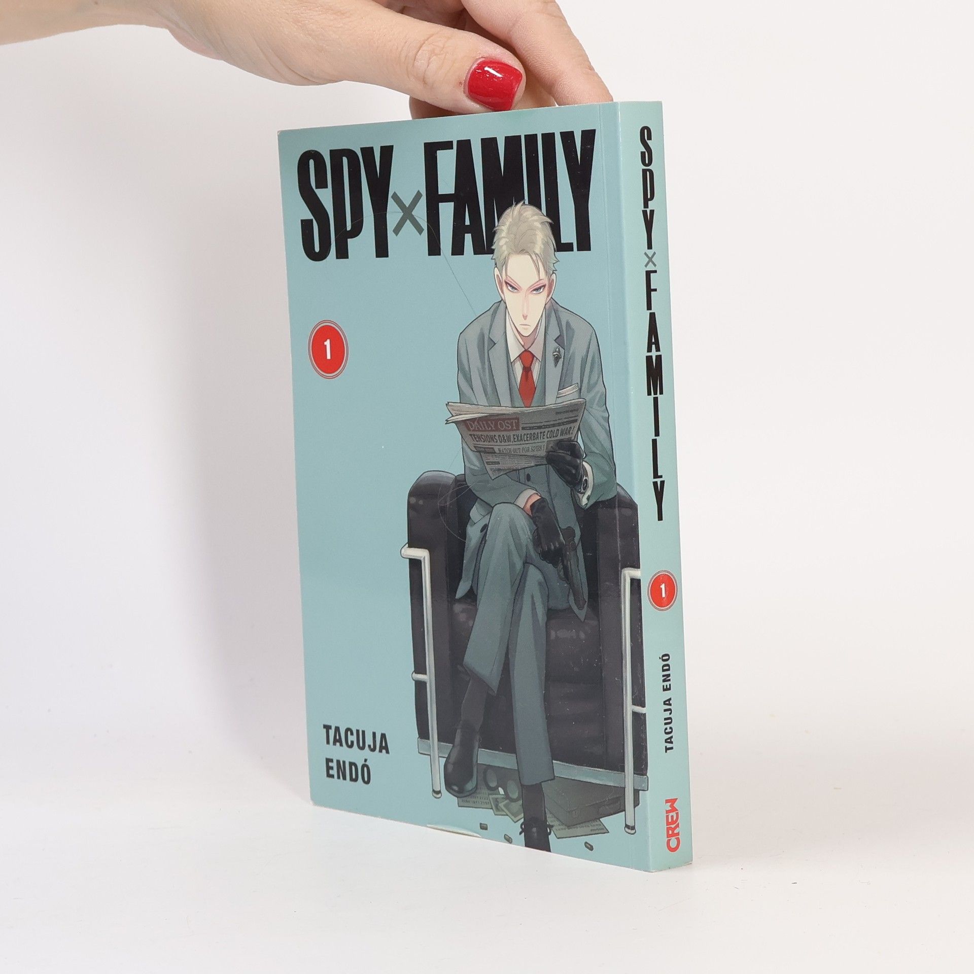 Tacuja Endó Spy x Family 1