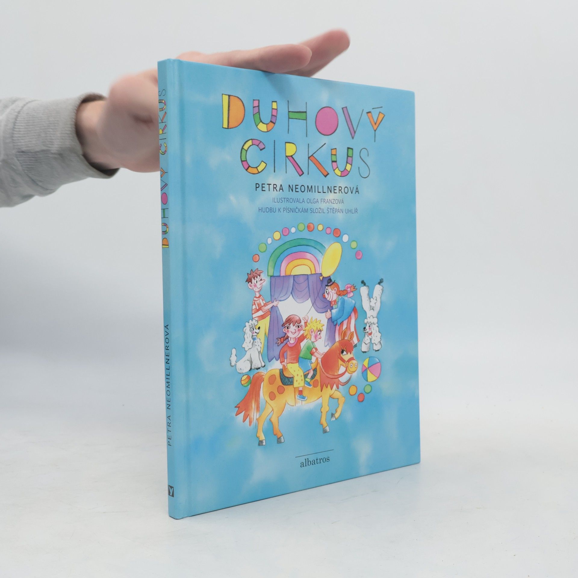 Štěpán Uhlíř Duhový cirkus
