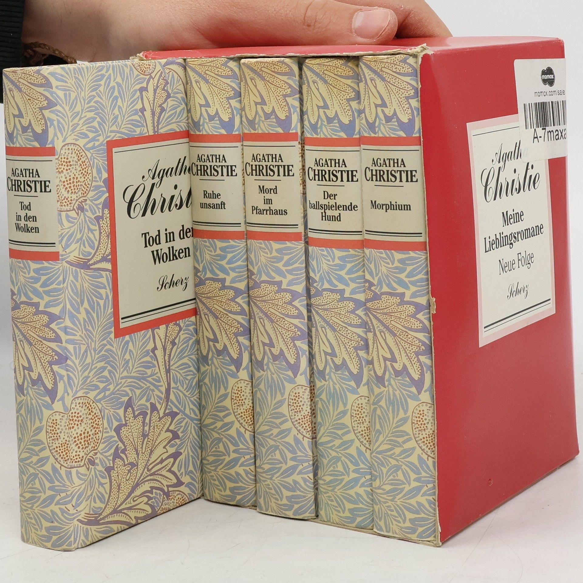 Agatha Christie Meine Lieblingsromane. Der ballspielende Hund / Mord im Pfarrhaus / Morphium / Ruhe unsanft / Tod in den Wolken.