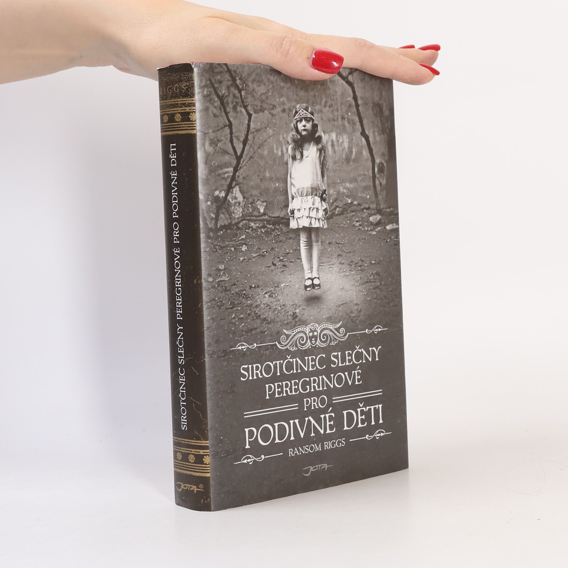 Ransom Riggs Sirotčinec slečny Peregrinové pro podivné děti