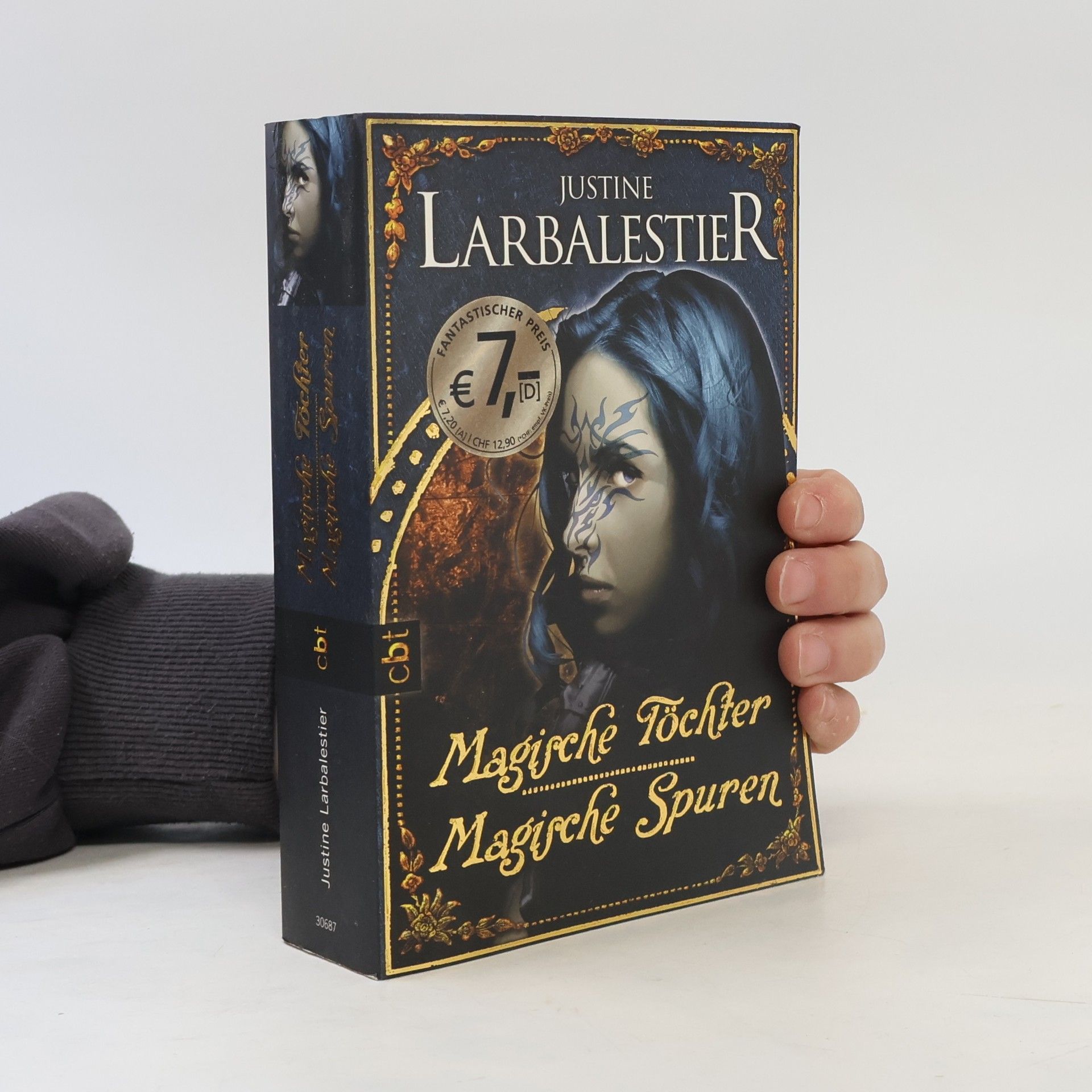 Justine Larbalestier Magische Töchter - Magische Spuren. Doppelband
