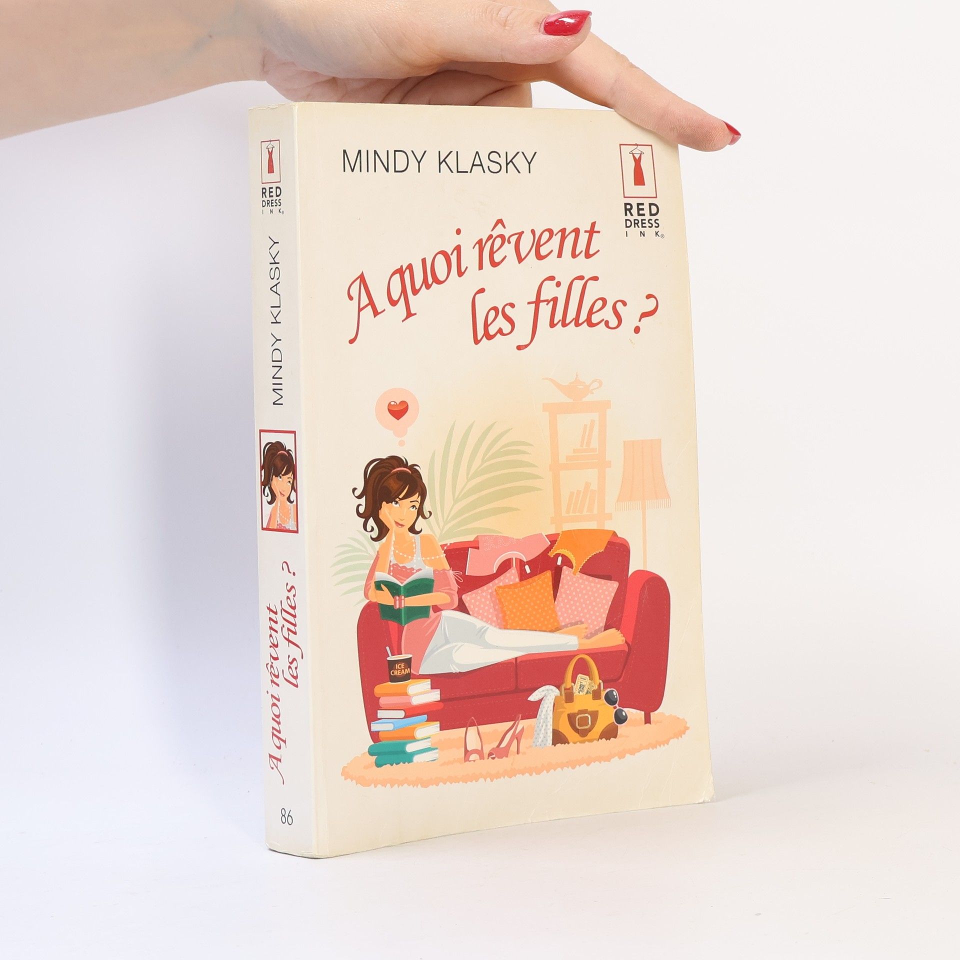 Nadine Mercier Ginape RED DRESS INK - 86: A quoi rêvent les filles ?