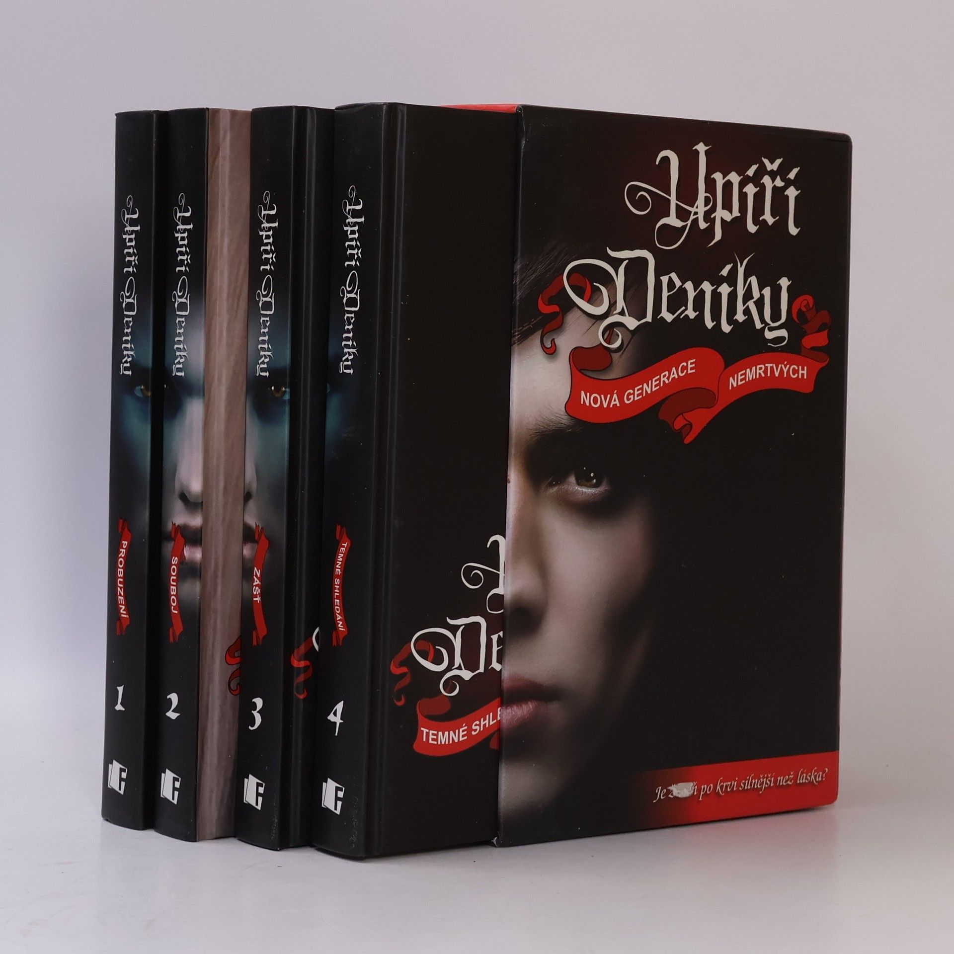 L. J. Smith Upíří deníky 1-4
