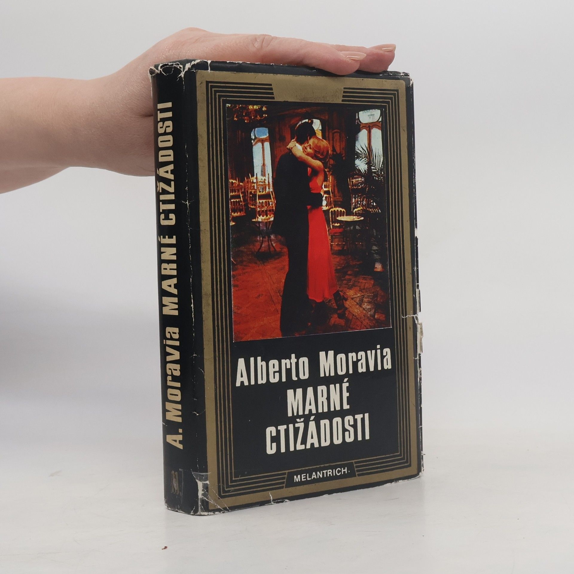 Alberto Moravia Marné ctižádosti