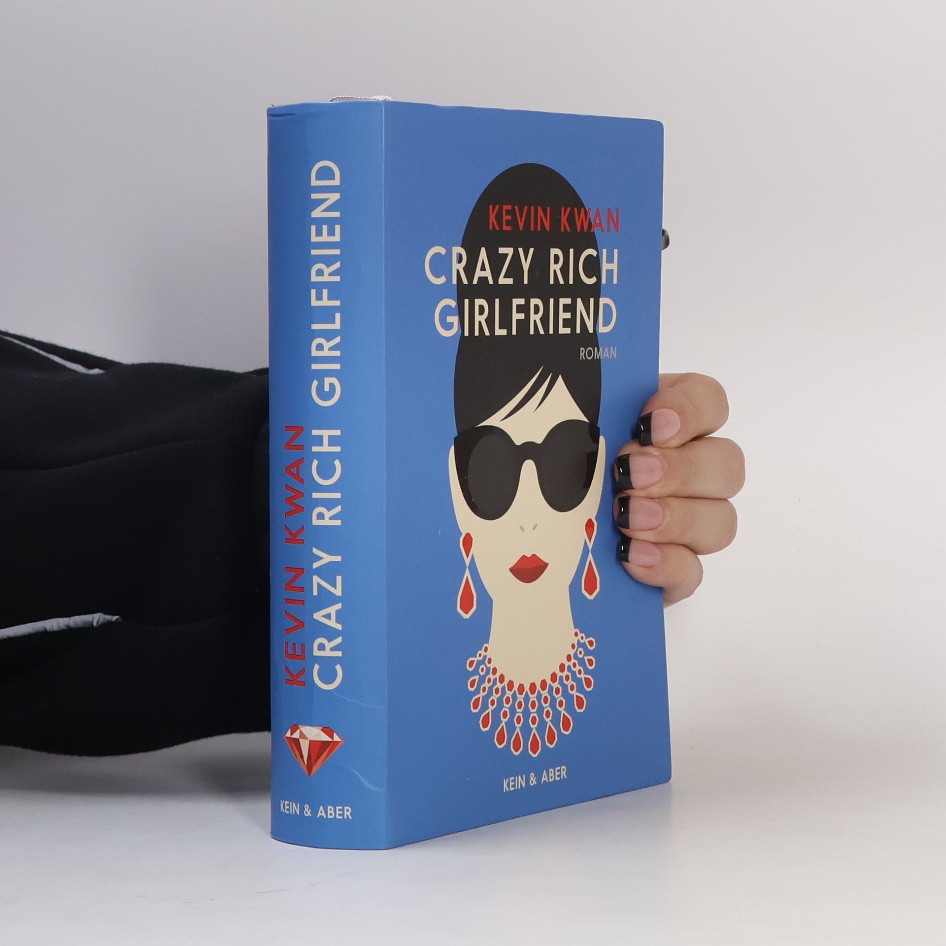 Kevin Kwan Crazy rich girlfriend