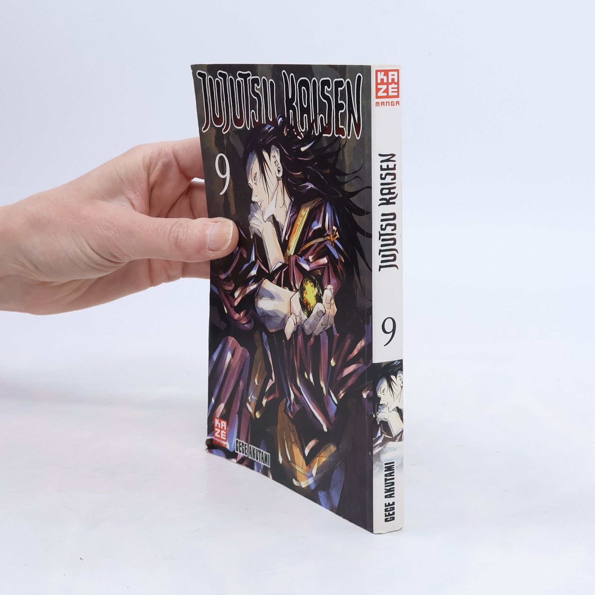Gege Akutami Jujutsu Kaisen: 9