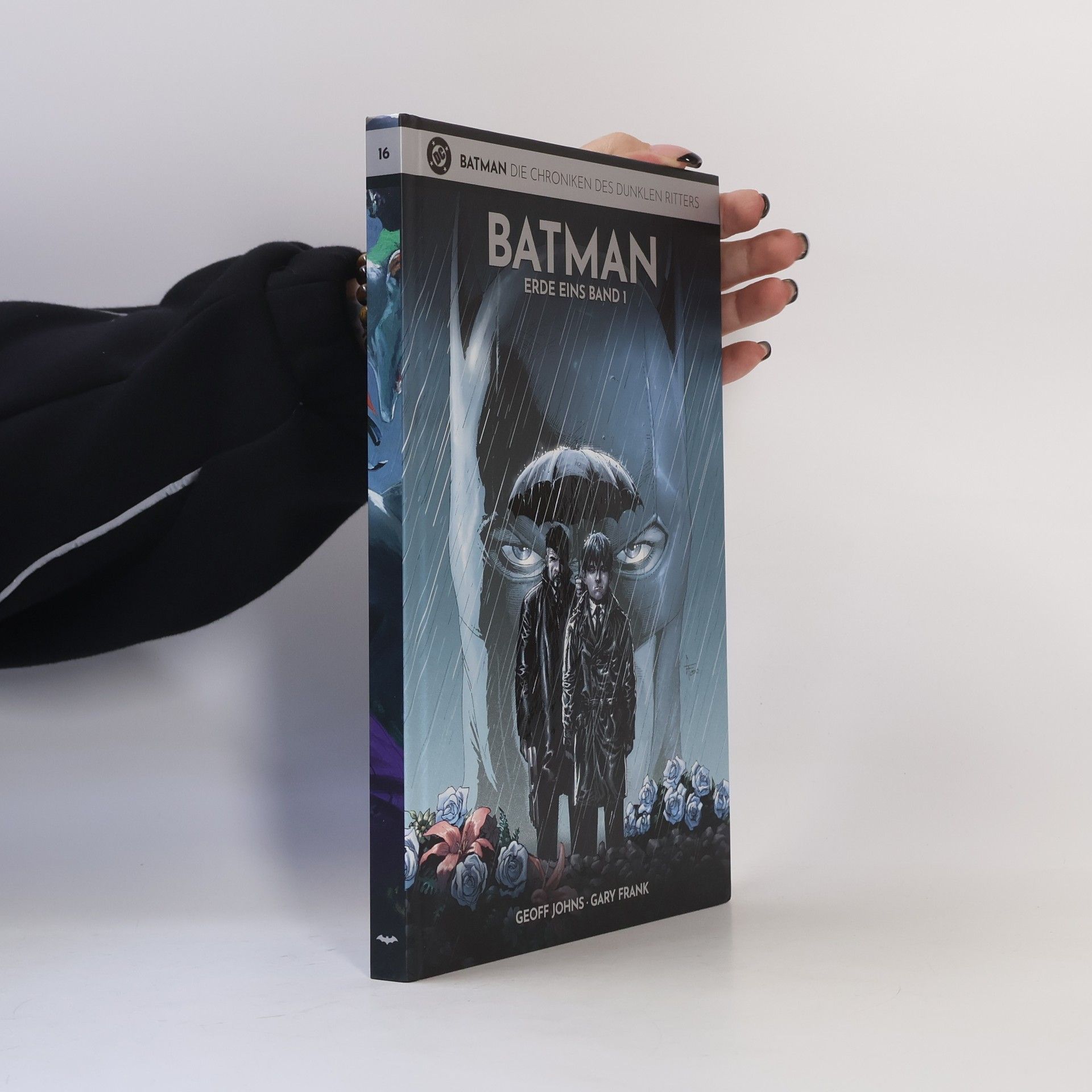 Autorenkollektiv Batman 16: Erde Eins, Band 1