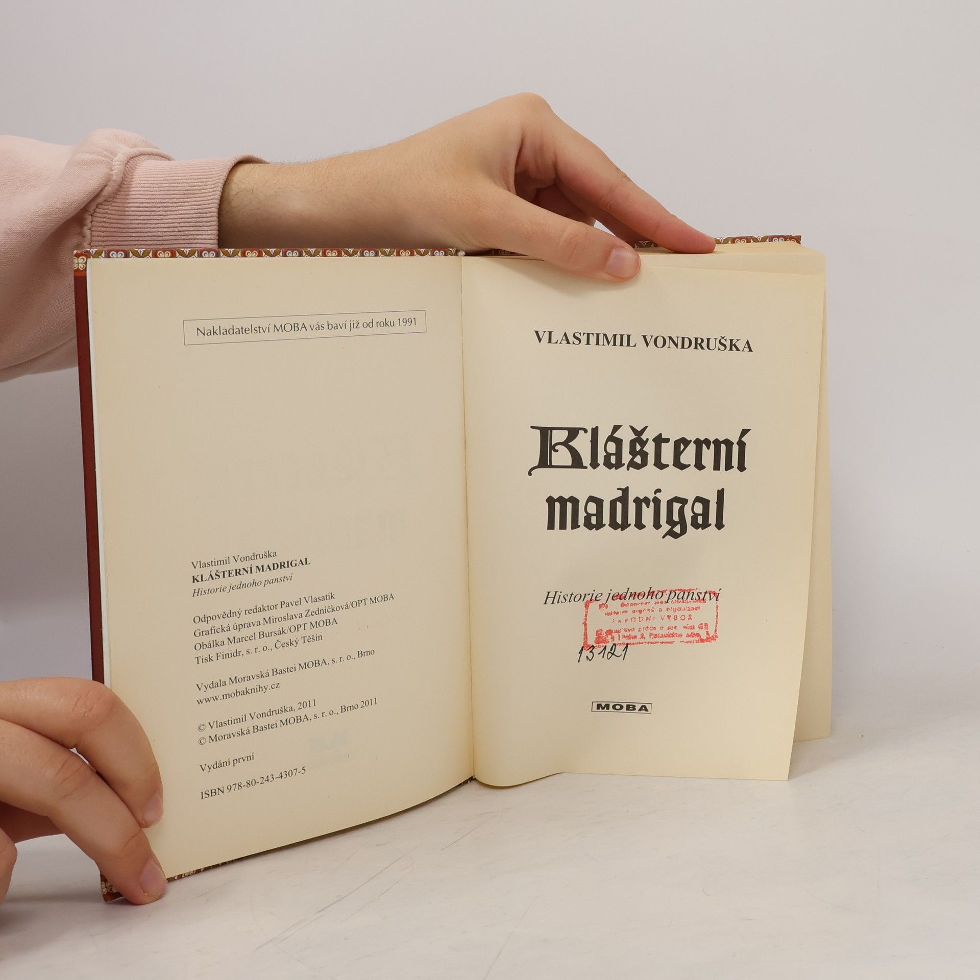 Vlastimil Vondruška Klášterní madrigal: Historie jednoho panství