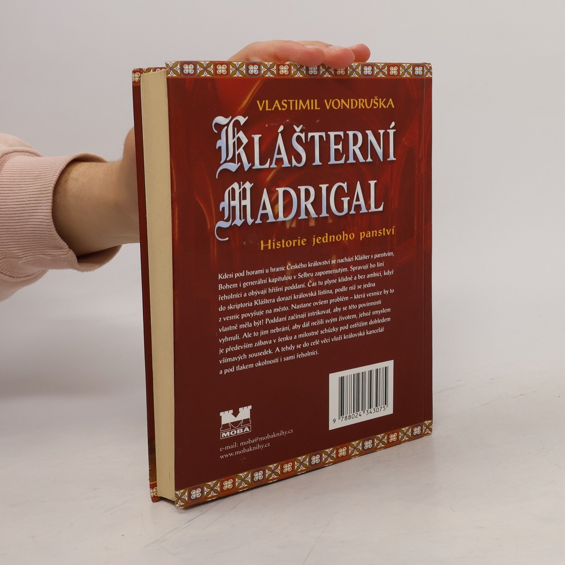 Vlastimil Vondruška Klášterní madrigal: Historie jednoho panství