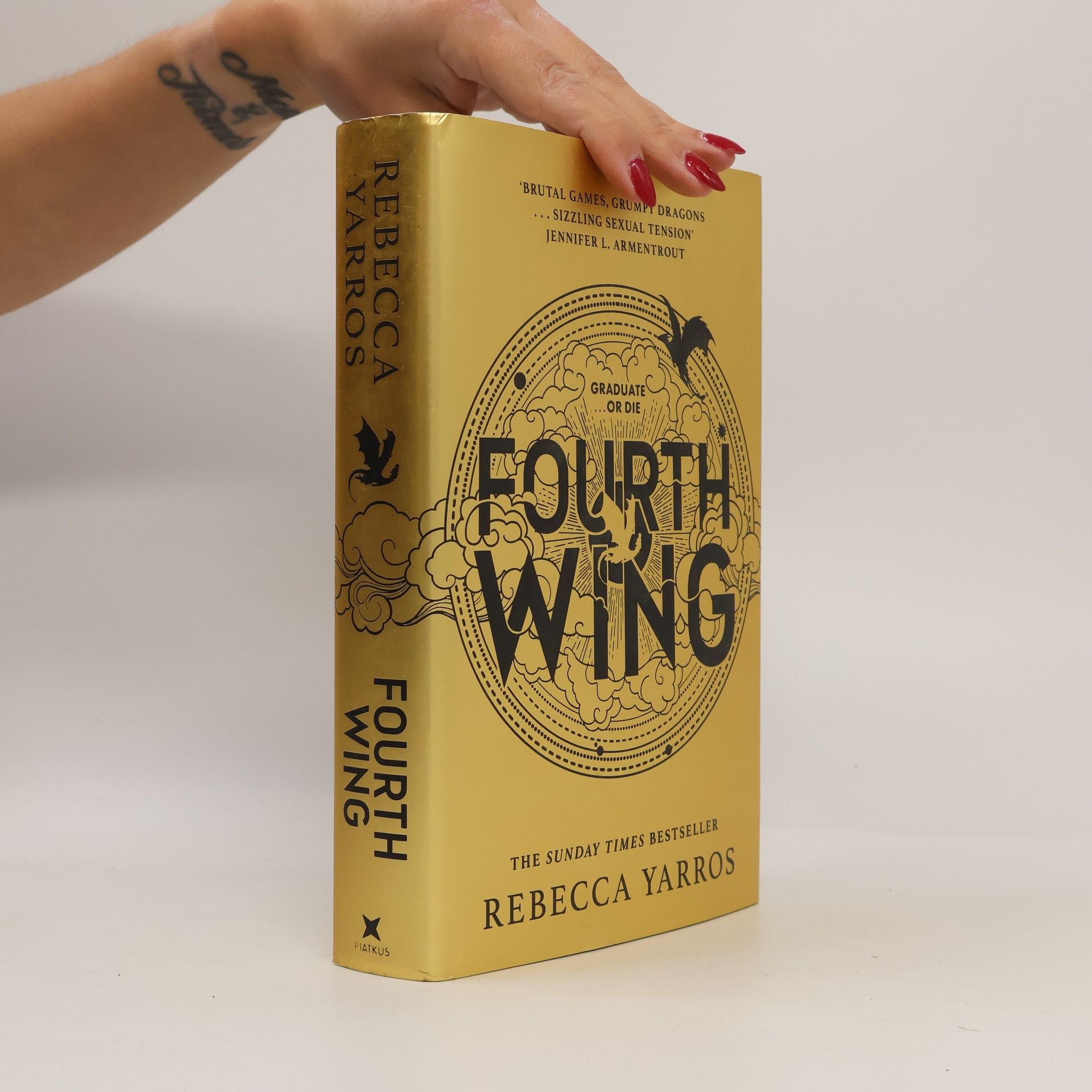 Rebecca Yarros Fourth Wing