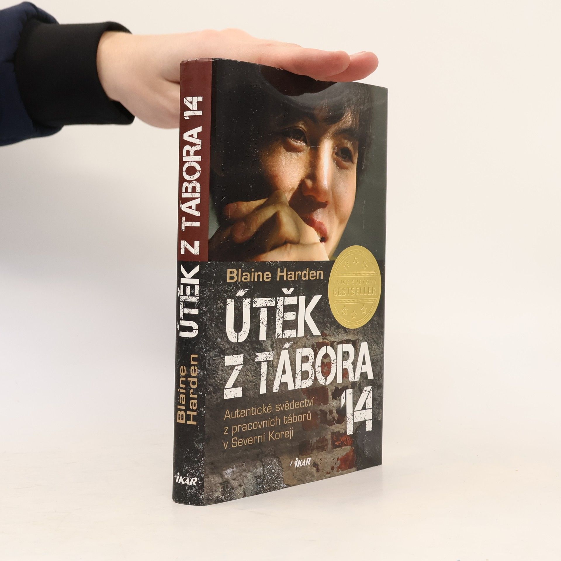 Blaine Harden Útěk z Tábora 14