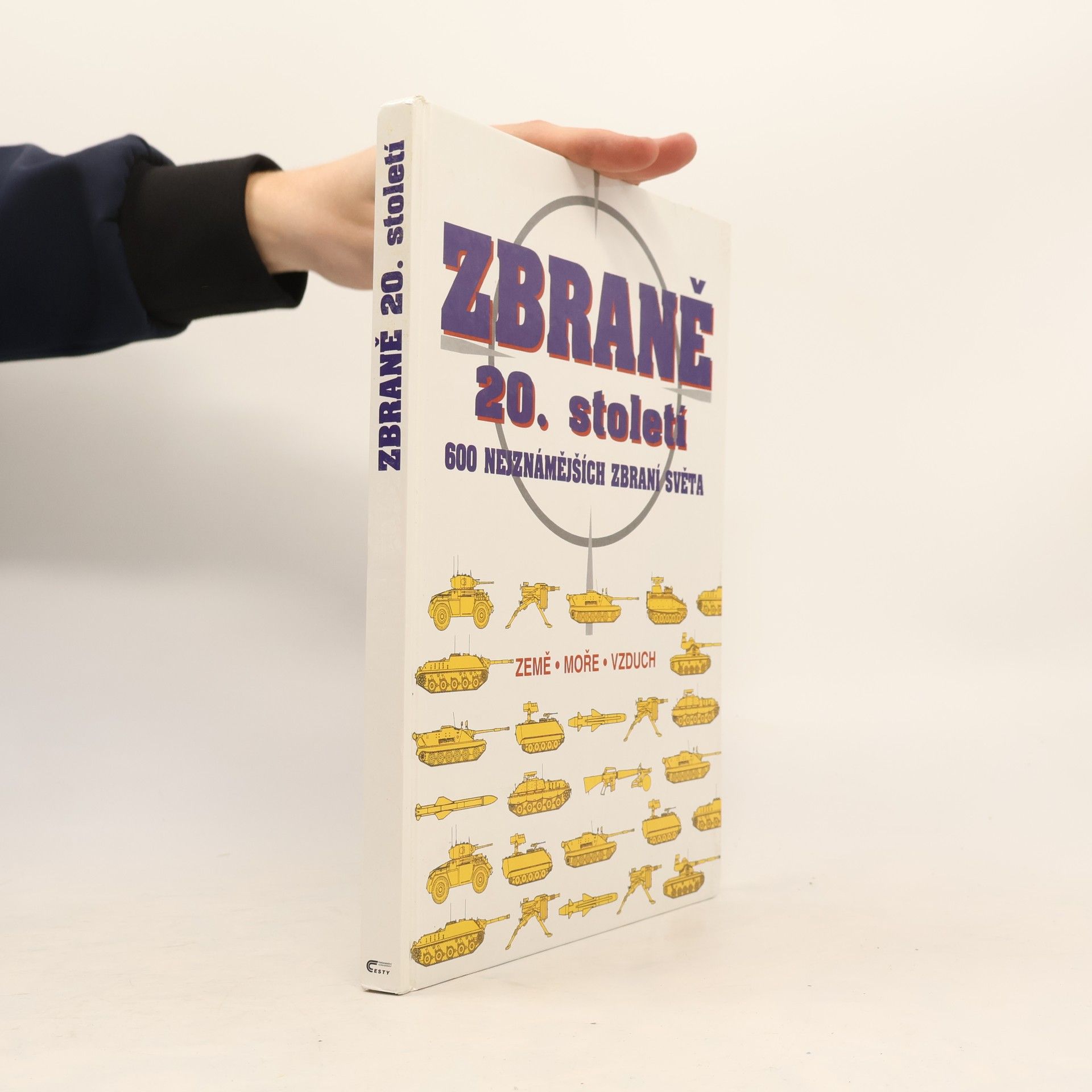 Jiří Studnička Zbraně 20. století : 600 nejznámějších zbraní světa
