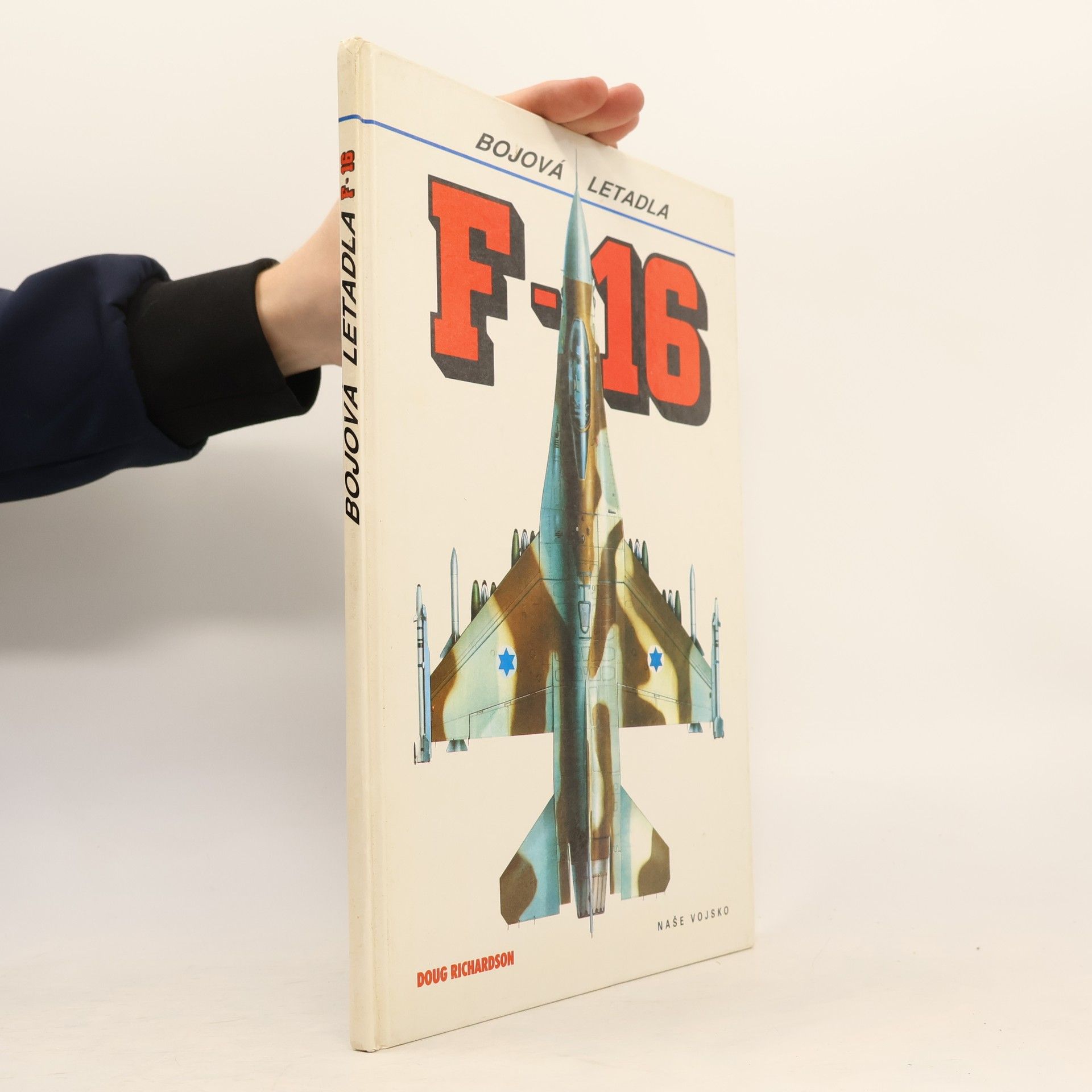 Doug Richardson Bojová letadla F-16