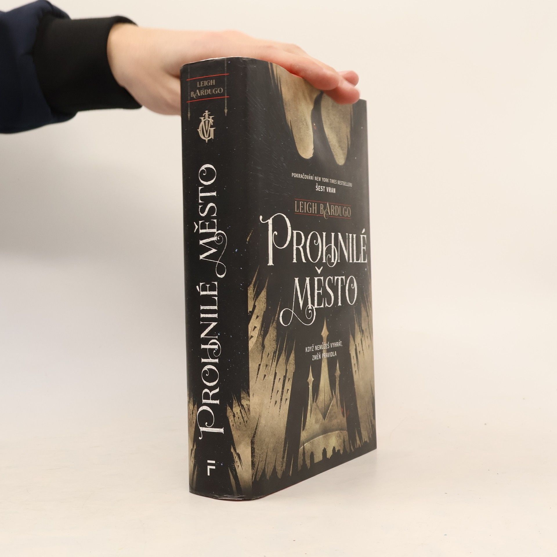 Leigh Bardugo Prohnilé město