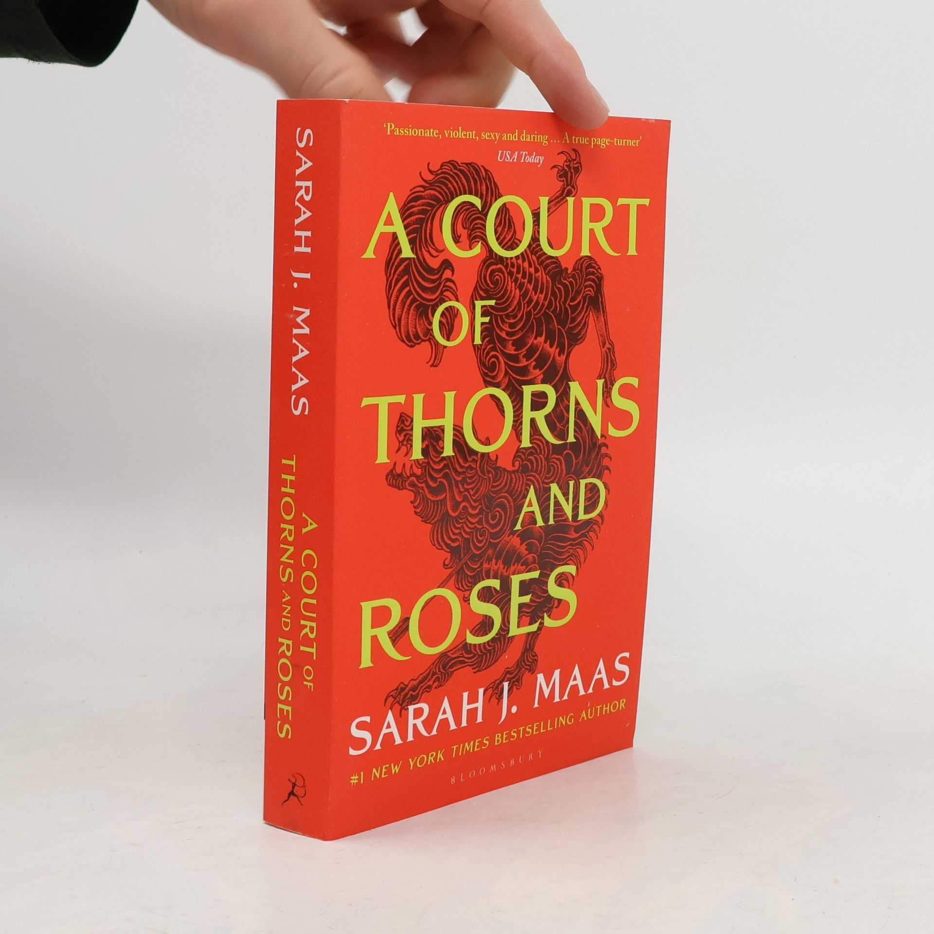 Sarah J. Maas A Court of Thorns and Roses