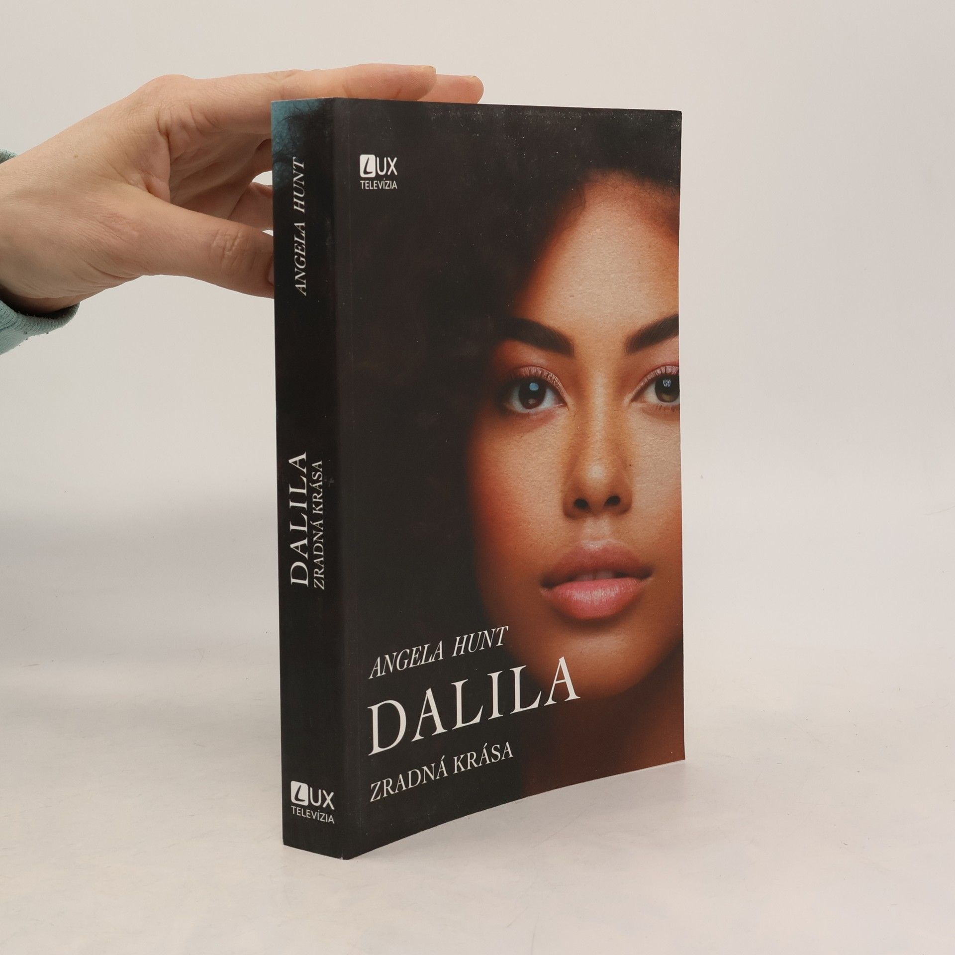 Dalila. Zradná krása