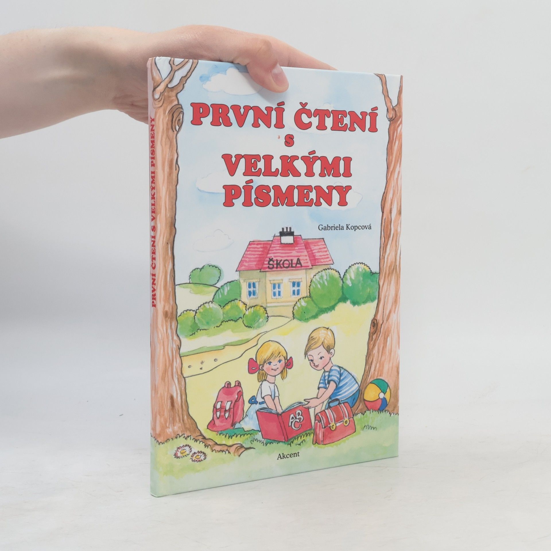 Gabriela Kopcová První čtení s velkými písmeny