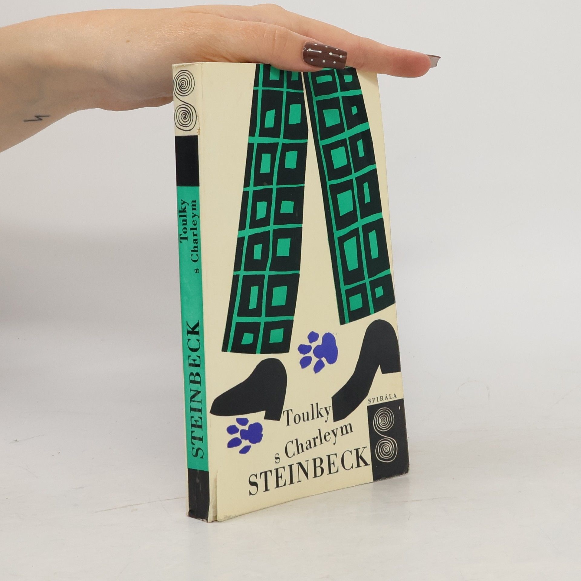 John Steinbeck Toulky s Charleym za poznáním Ameriky