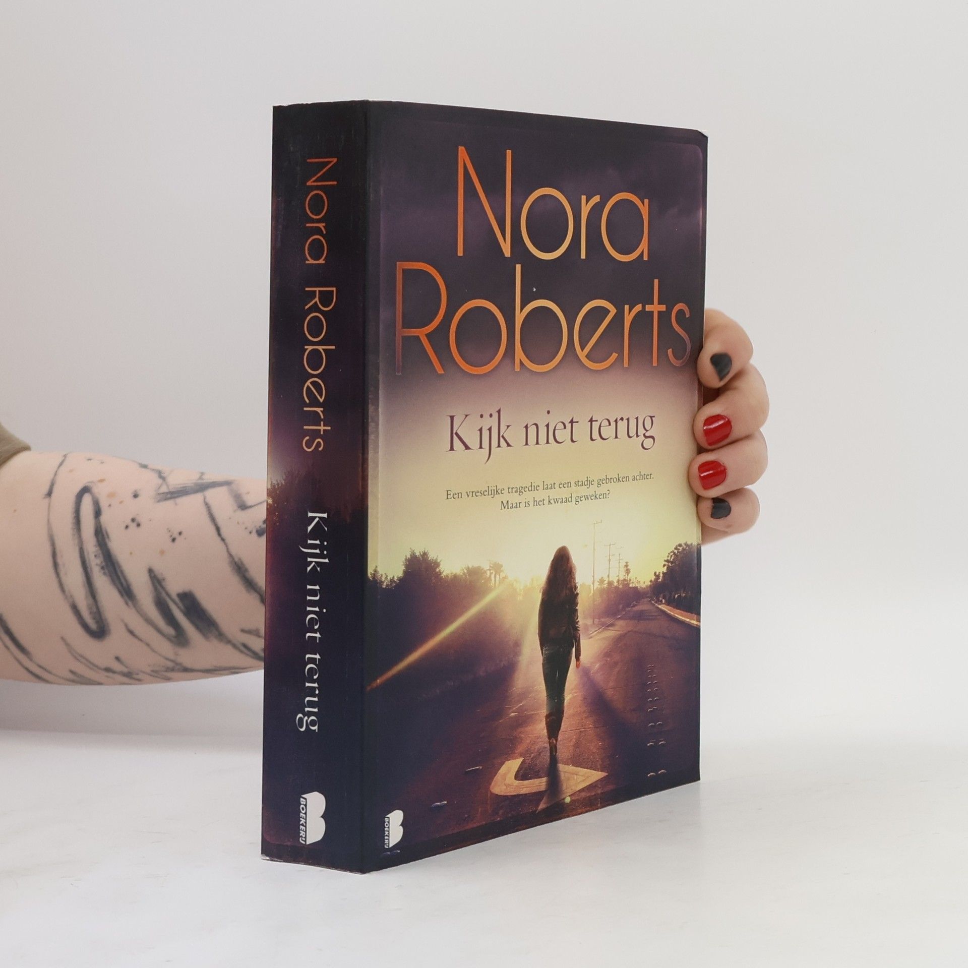 Nora Roberts Kijk niet terug