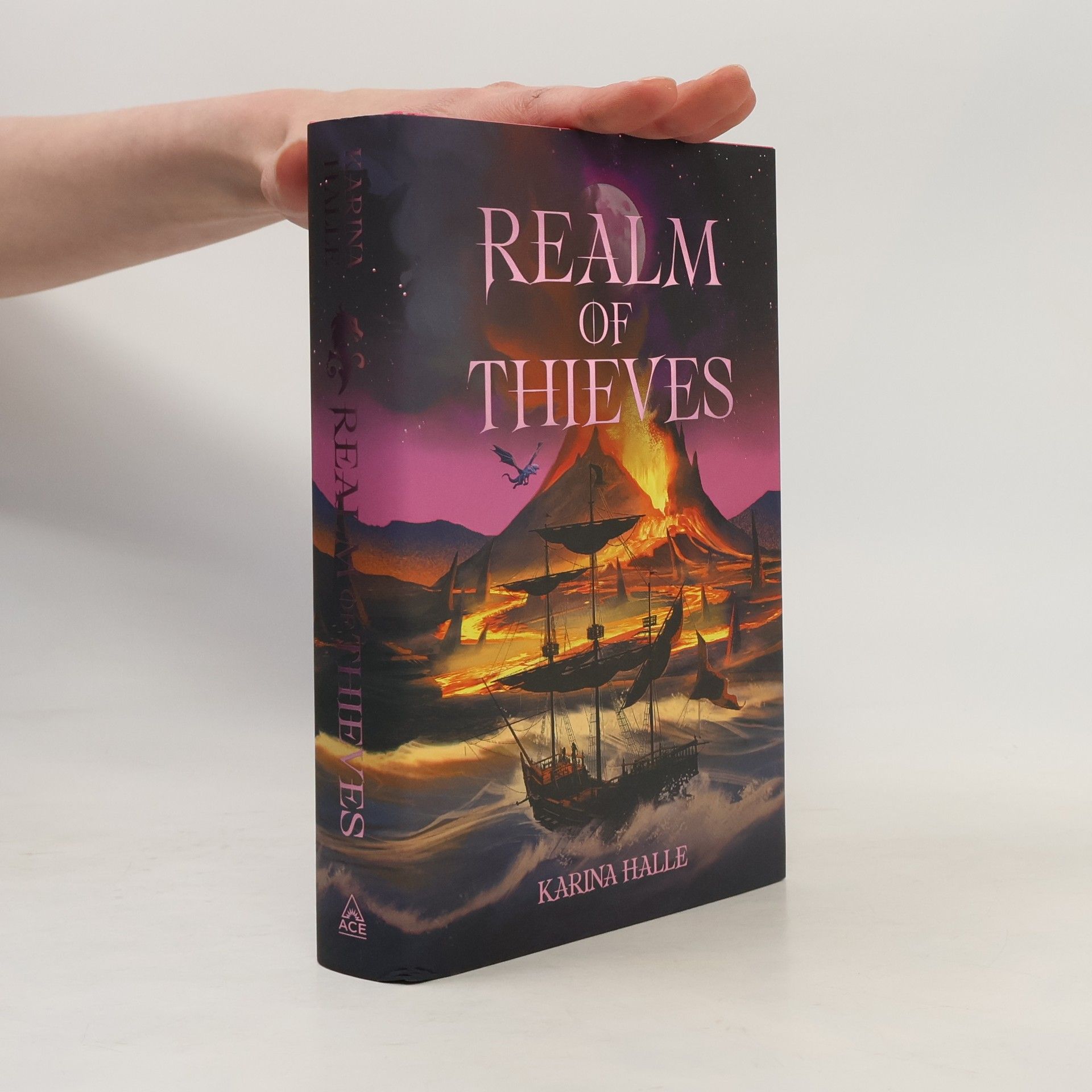 Karina Halle Realm of Thieves