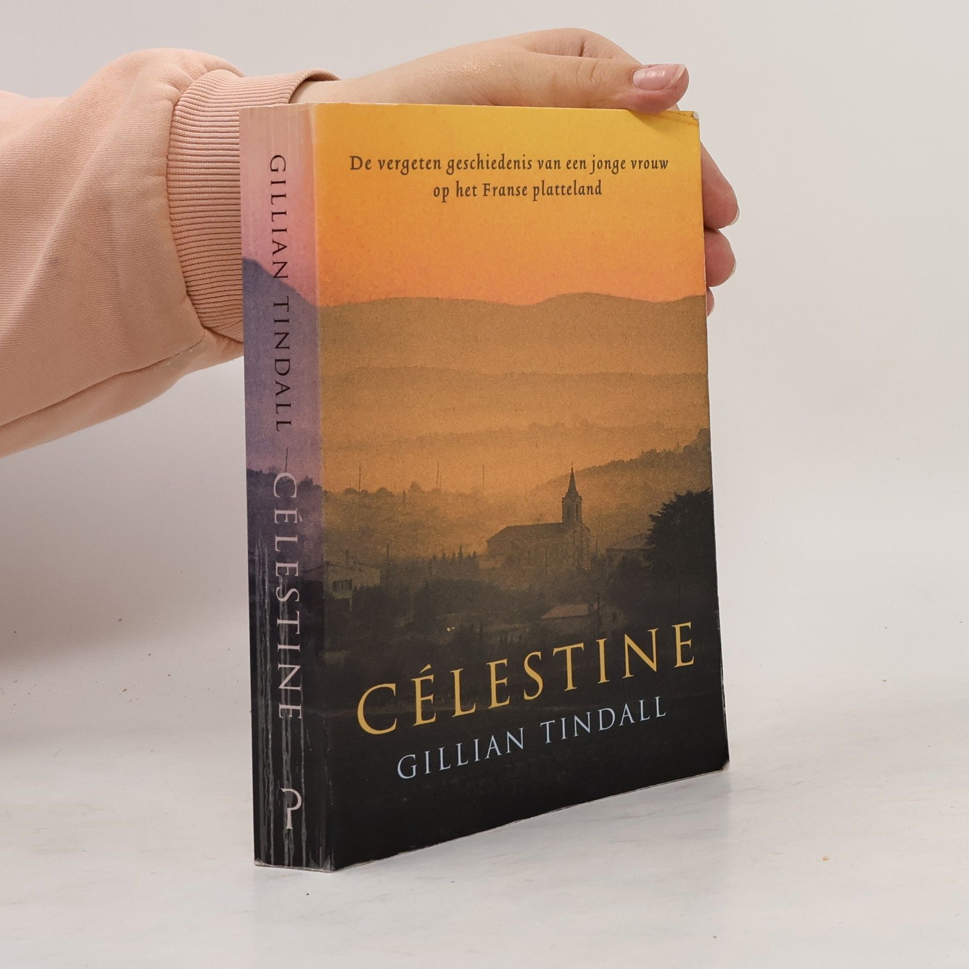 Gillian Tindall Célestine