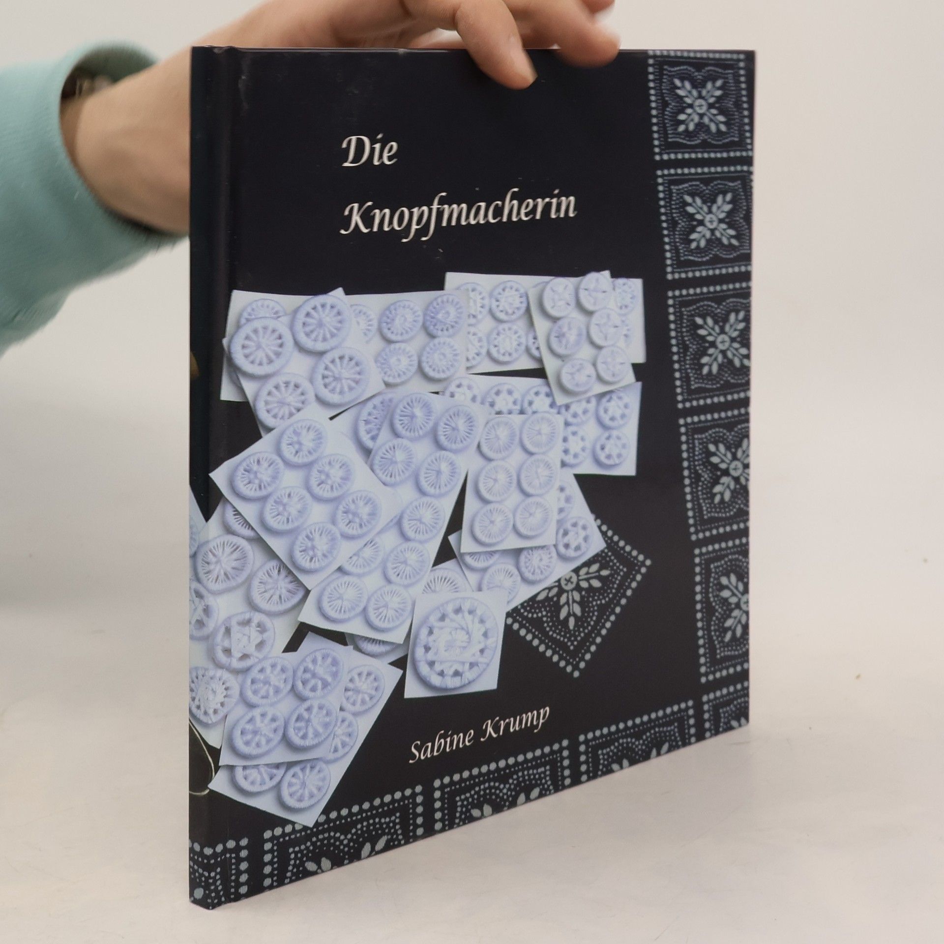 Sabine Krump Die Knopfmacherin