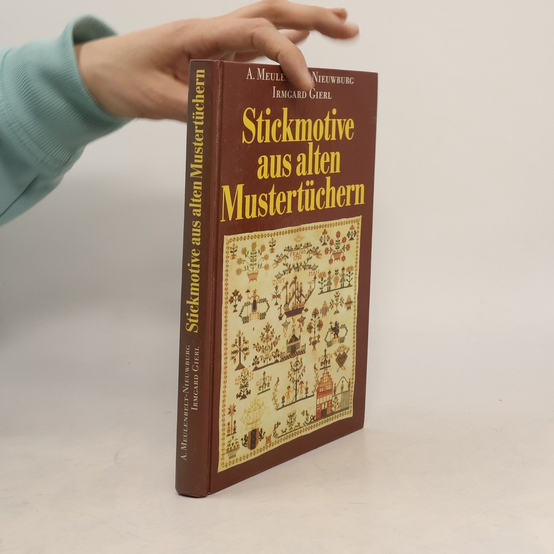 Irmgard Gierl Stickmotive aus alten Mustertüchern
