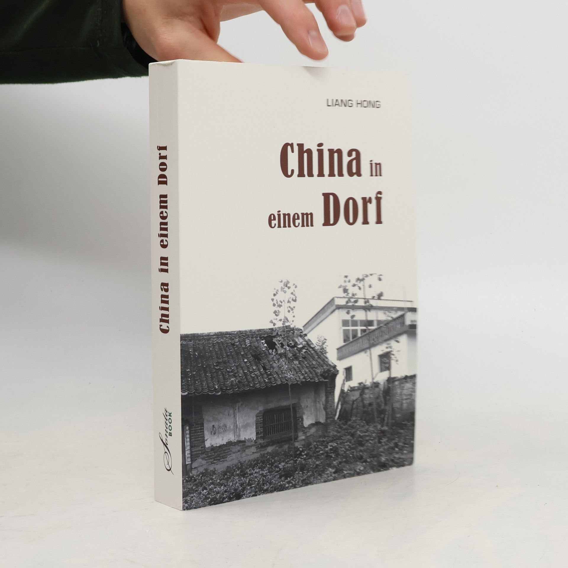 Liang Hong China in einem Dorf