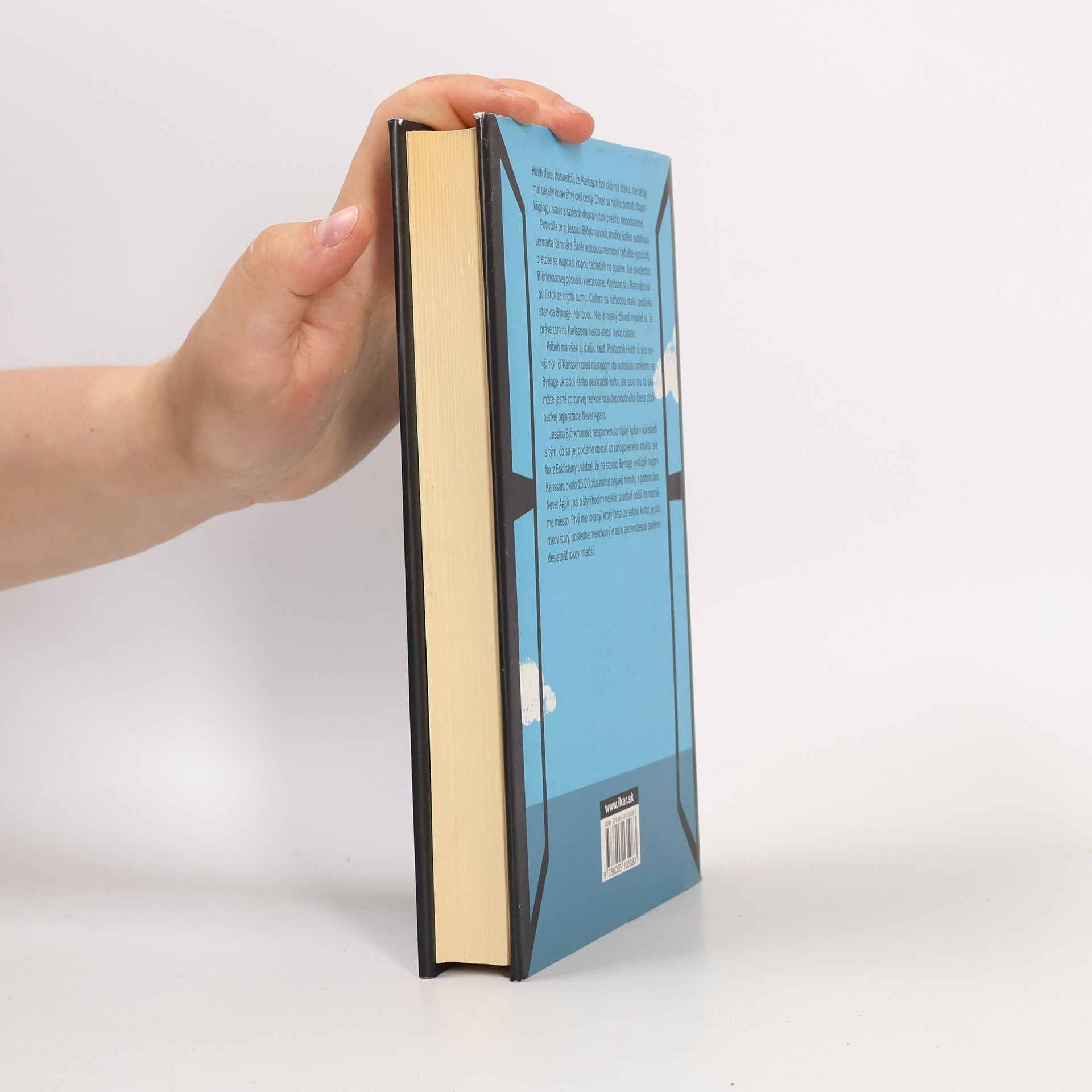 Jonas Jonasson Storočný starček, ktorý vyliezol z okna a zmizol