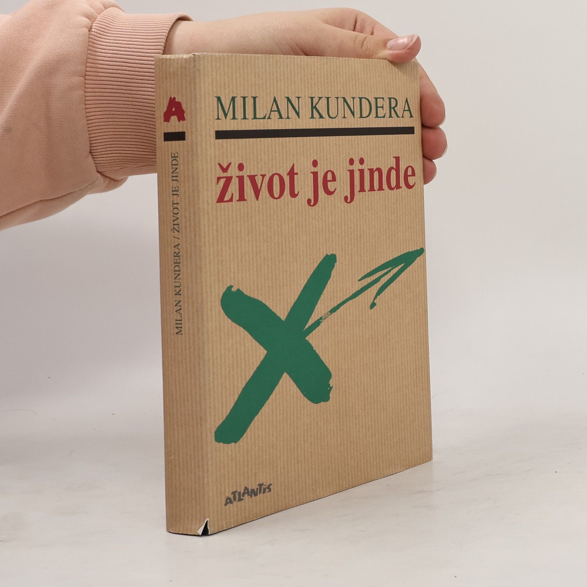 Život je jinde