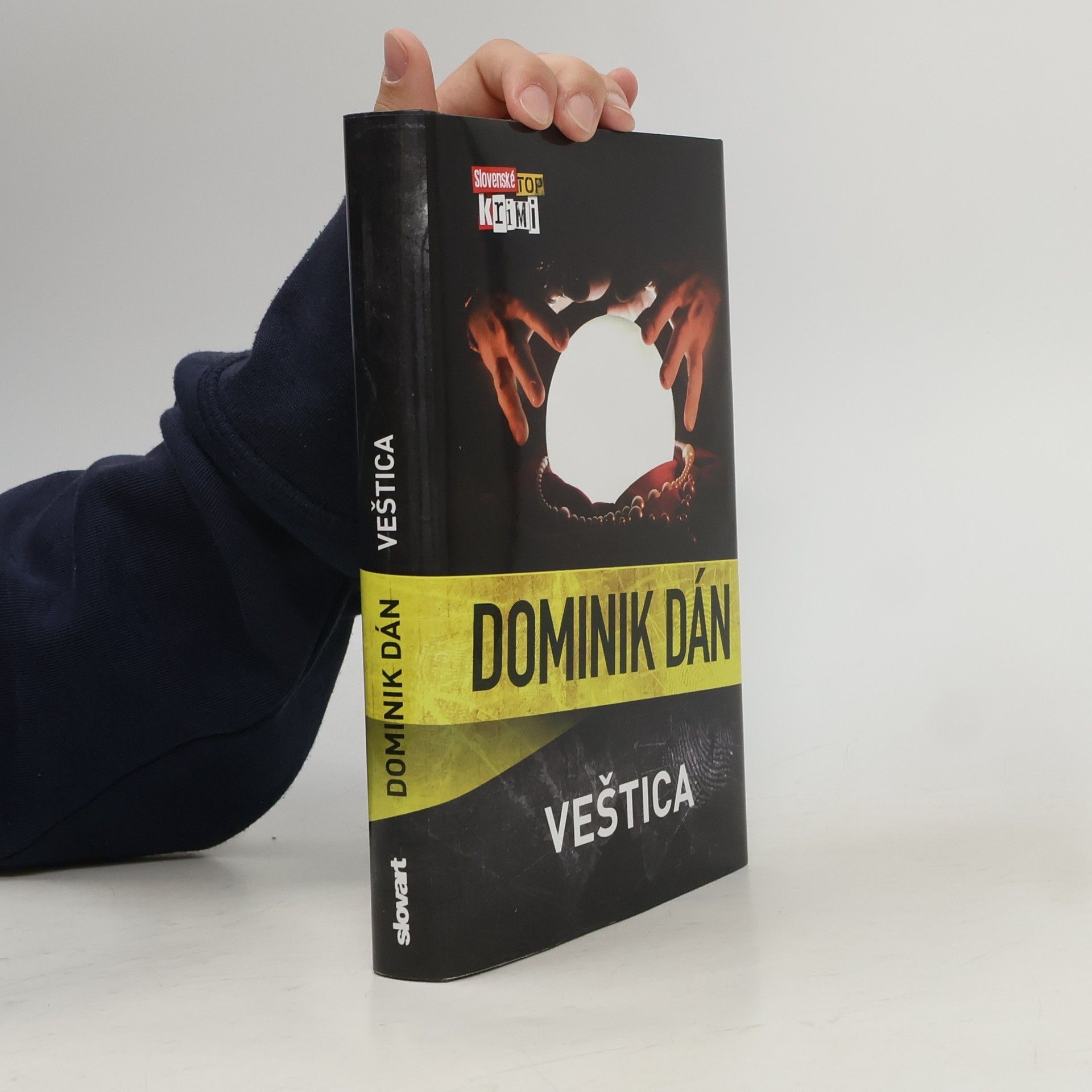 Dominik Dán Veštica