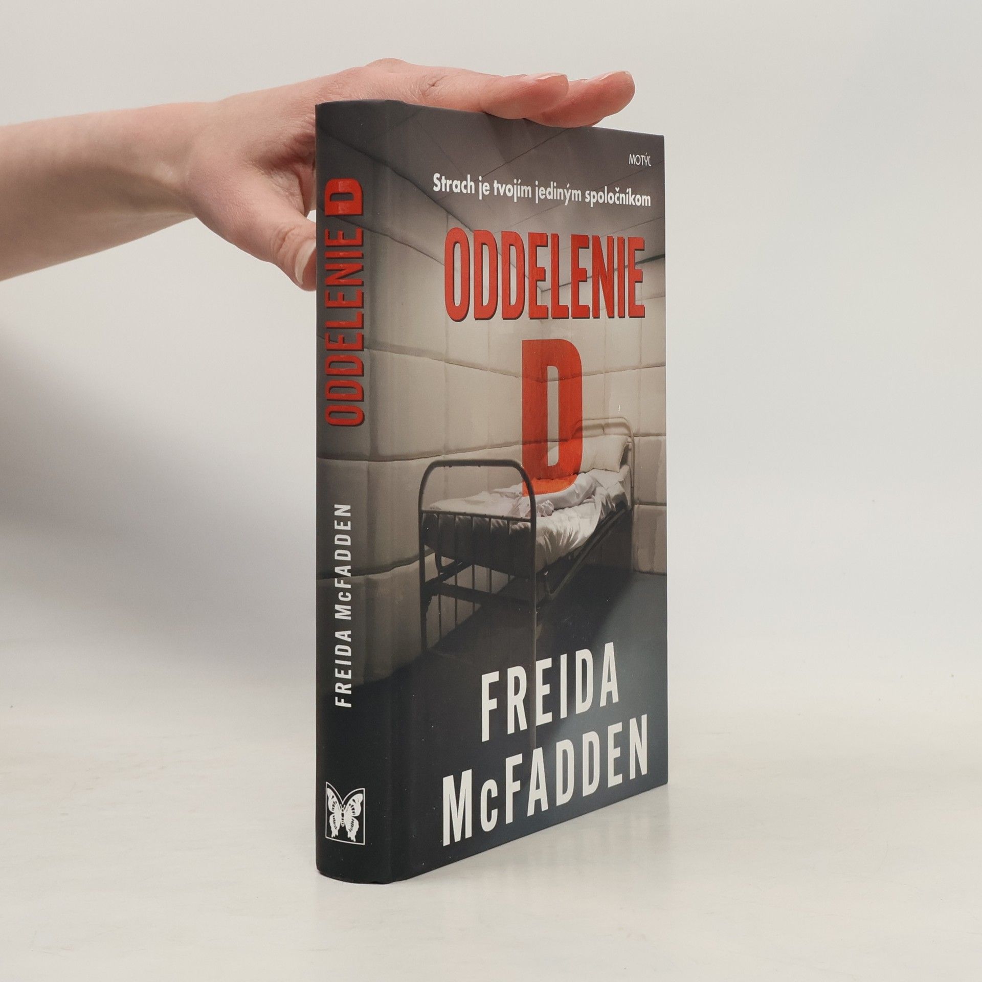 Freida McFadden Oddelenie D