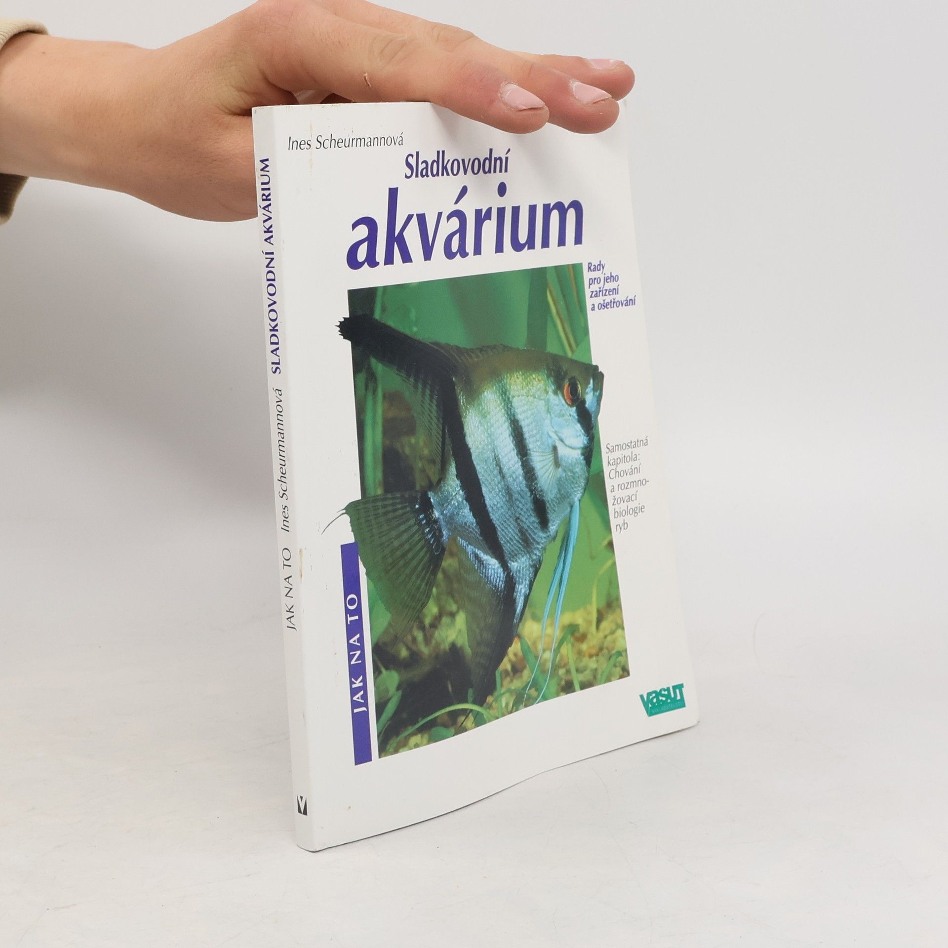 Ines Scheurmann Sladkovodní akvárium