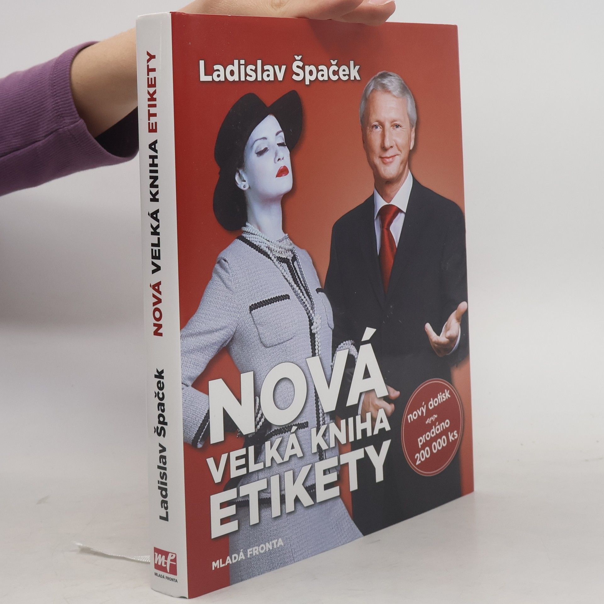 Nová velká kniha etikety