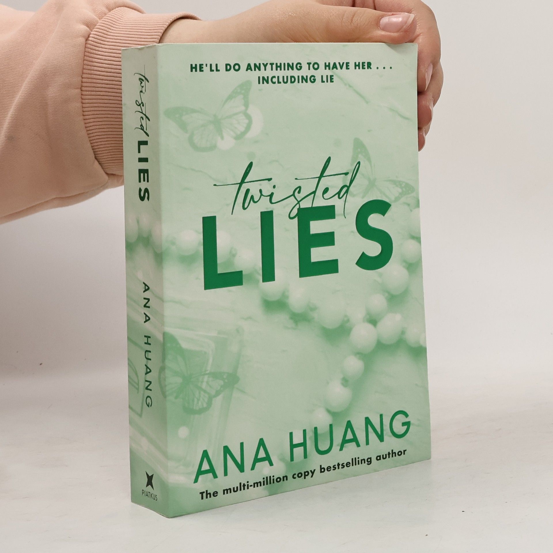 Ana Huang Twisted lies
