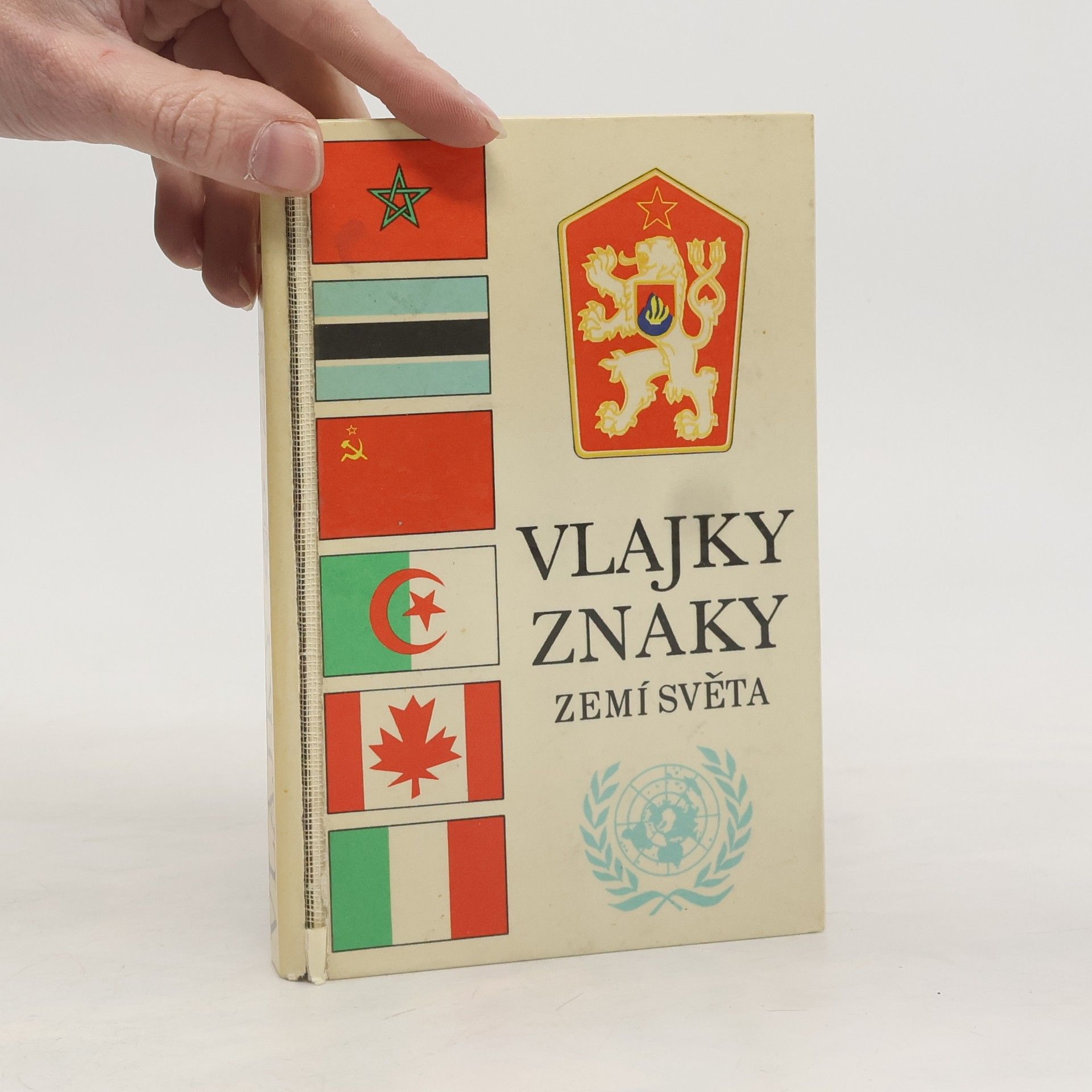 Collectif d'auteurs Vlajky a znaky zemí světa
