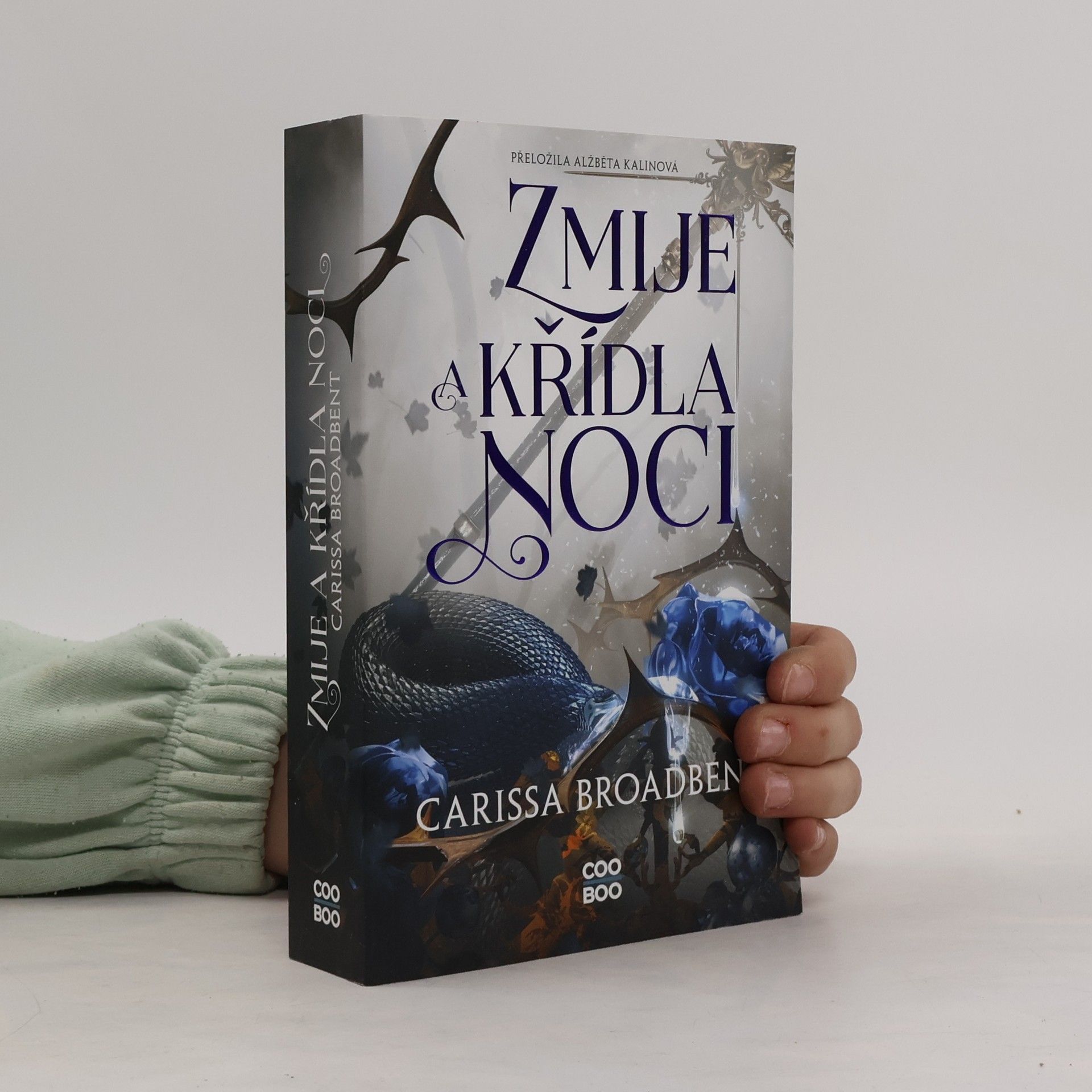 Carissa Broadbent Zmije a křídla noci