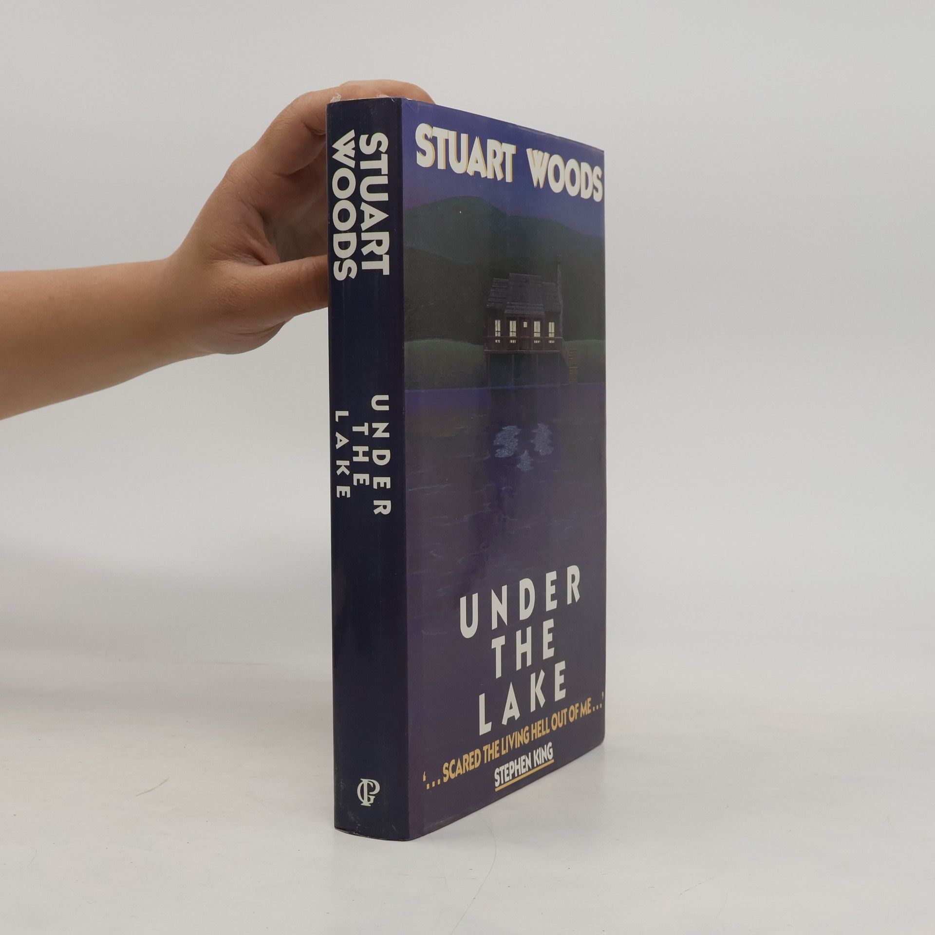 Stuart Woods Under the Lake
