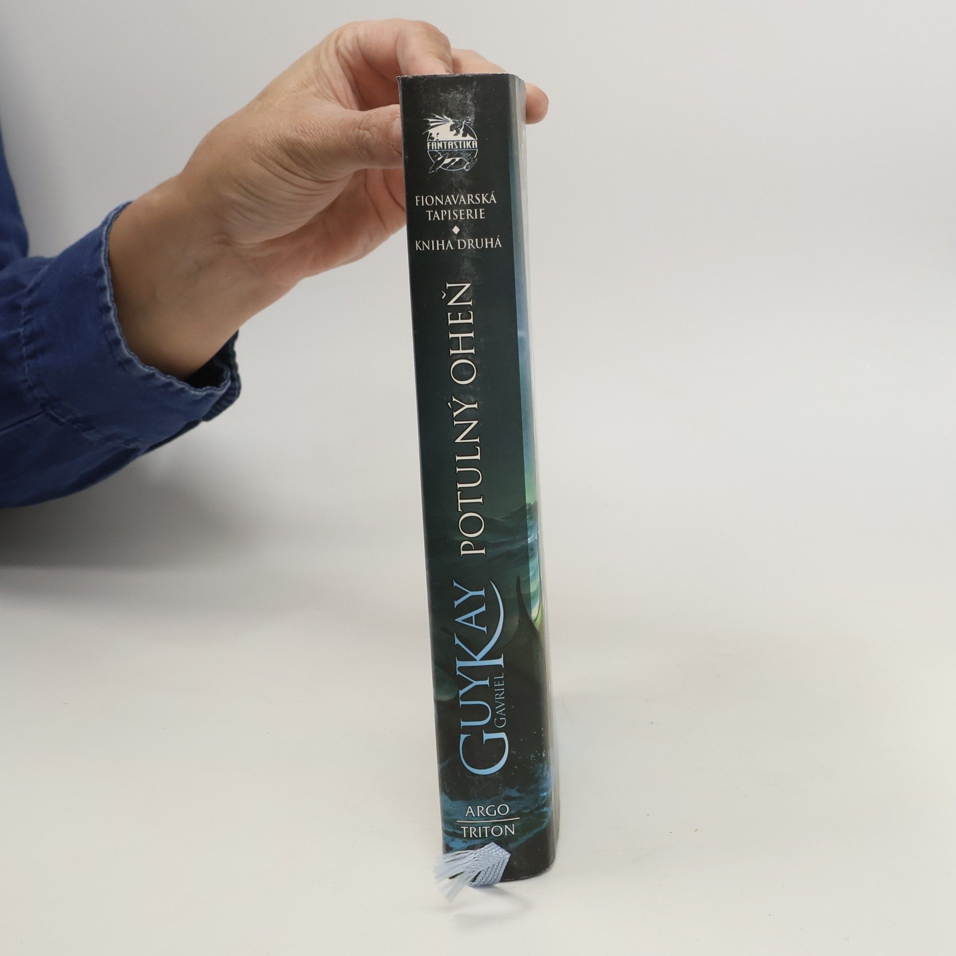 Guy Gavriel Kay Fionavarská tapiserie. Kniha druhá - Potulný oheň