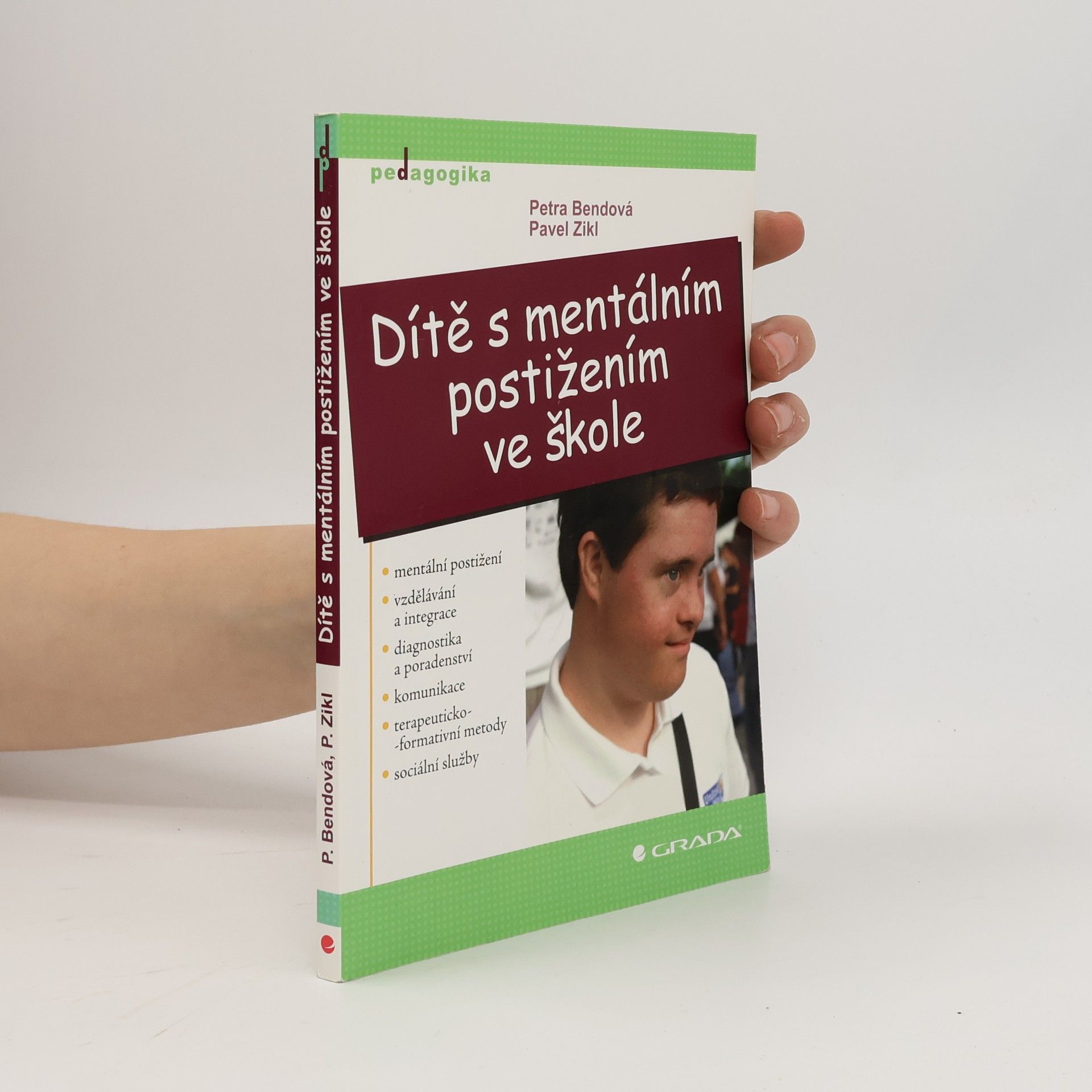 Pavel Zikl Dítě s mentálním postižením ve škole