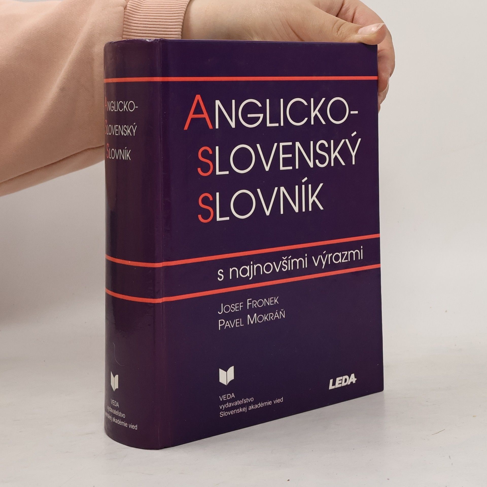 Pavel Mokráň Anglicko-slovenský slovník s najnovšími výrazmi