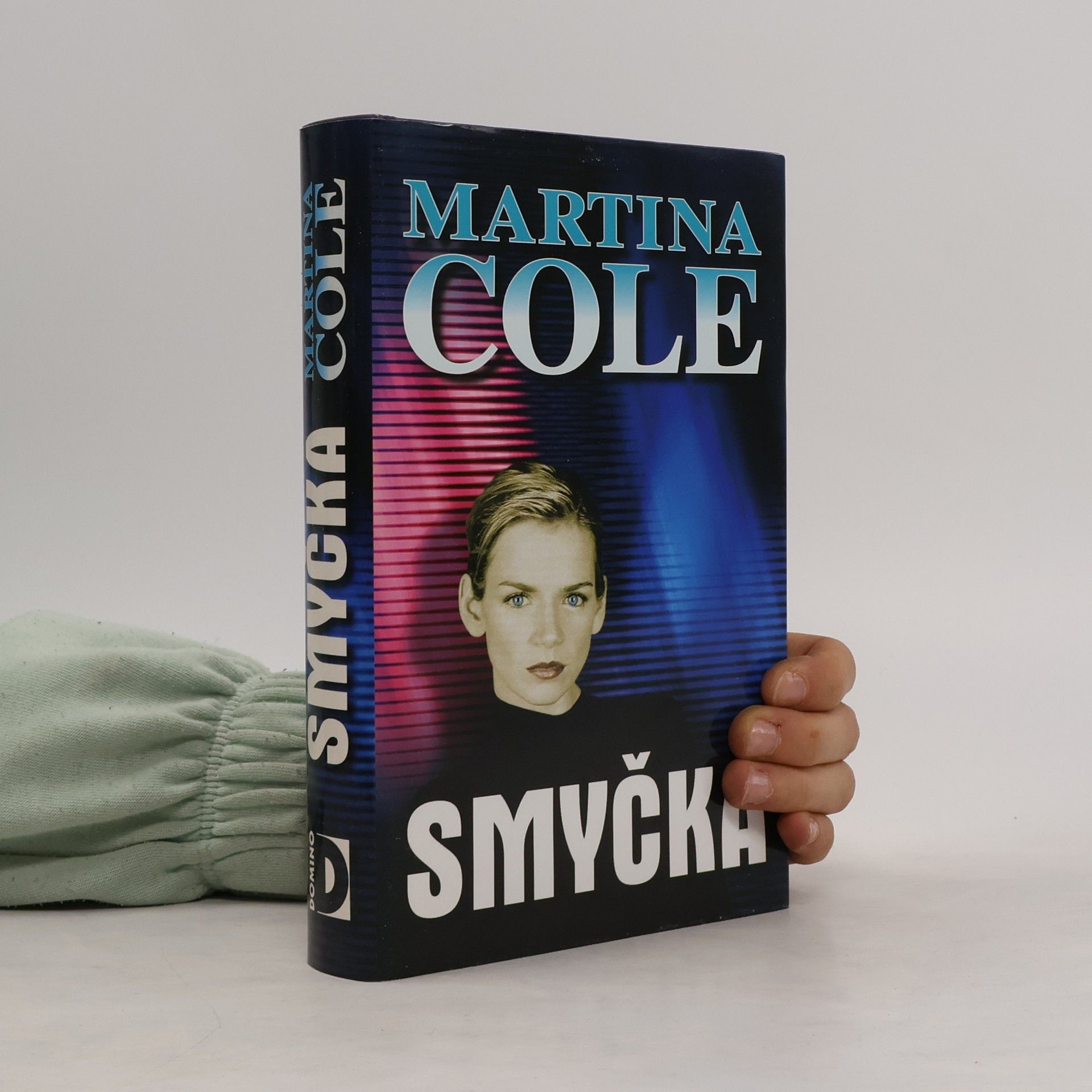 Martina Cole Smyčka