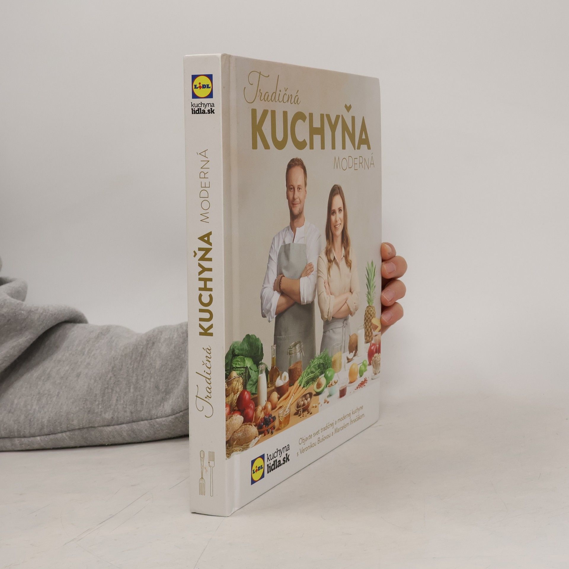 Veronika Bušová Tradičná kuchyňa moderná