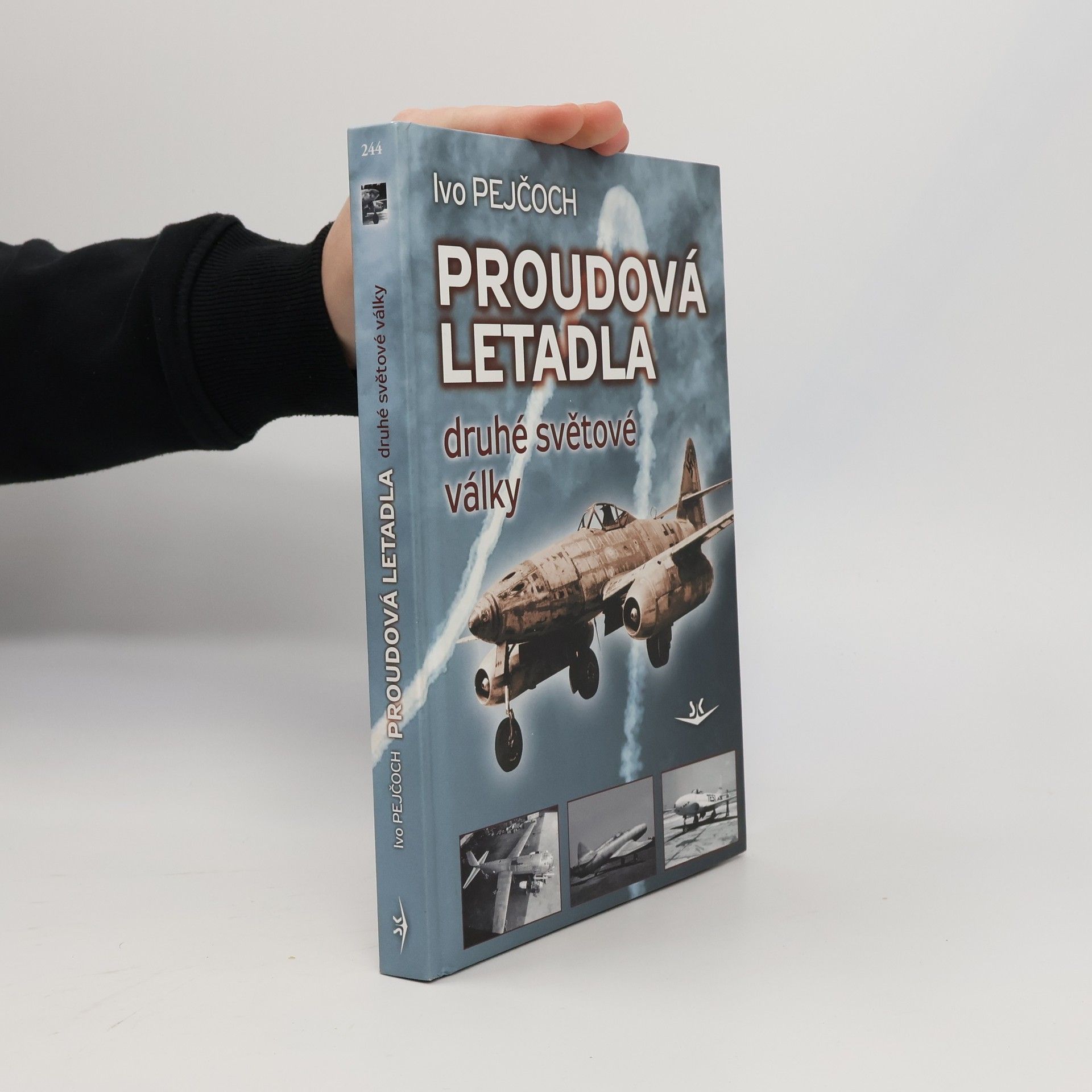 Ivo Pejčoch Proudová letadla druhé světové války