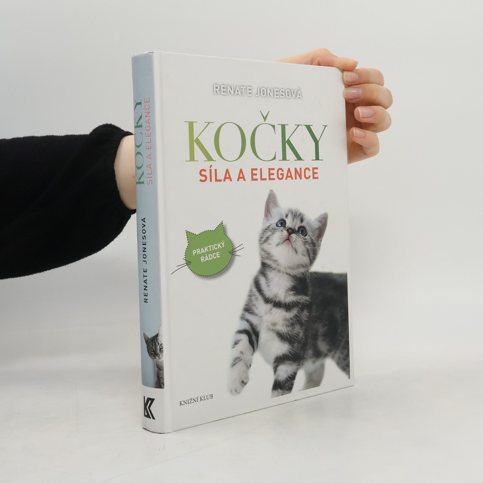 Renate Jones Kočky : síla a elegance