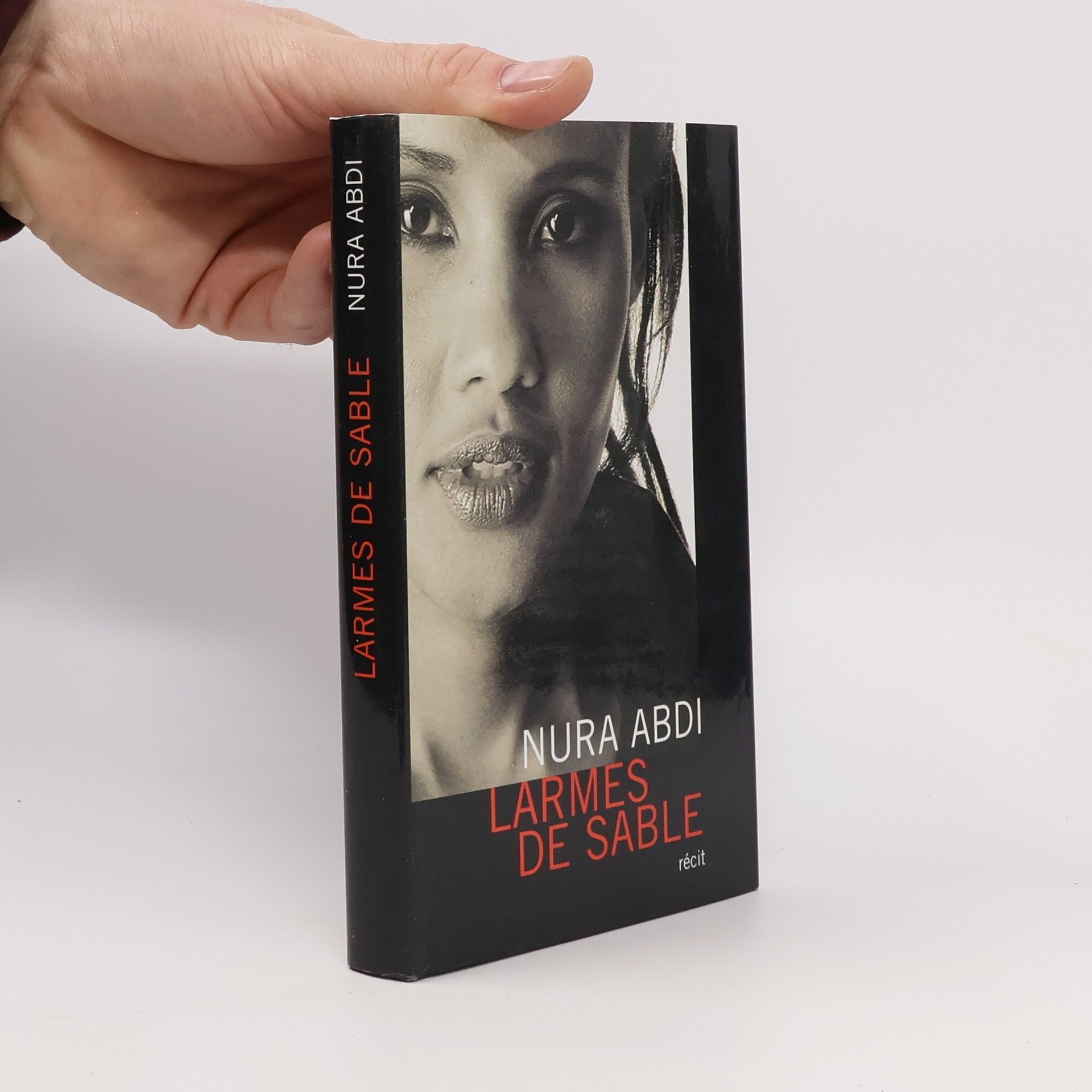 Nura Abdi Larmes de sable