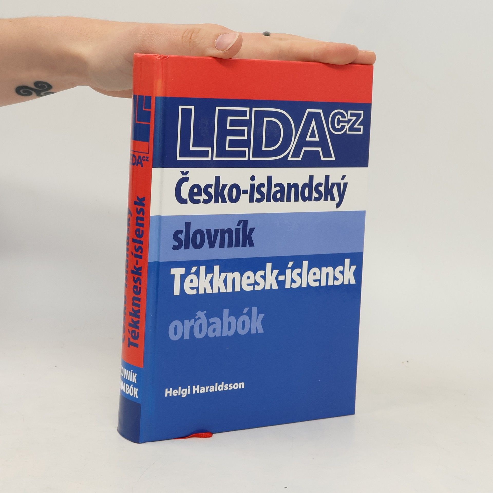 Helgi Haraldsson Česko-islandský slovník = Tékknesk-íslensk orðabók